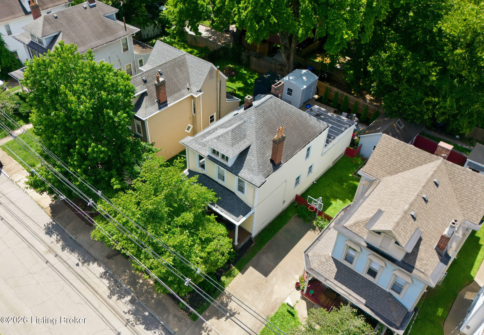 172 N Bellaire Ave Property Photo 43