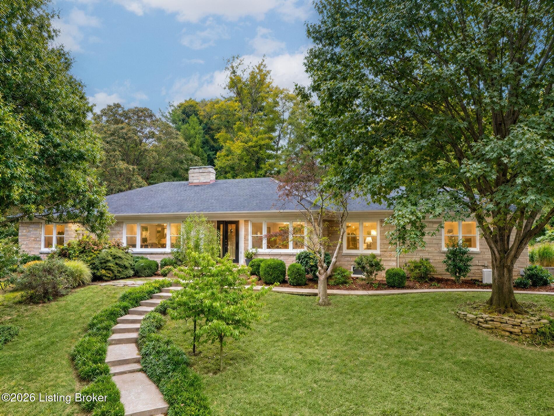 162 Arrowhead Rd Property Photo 1