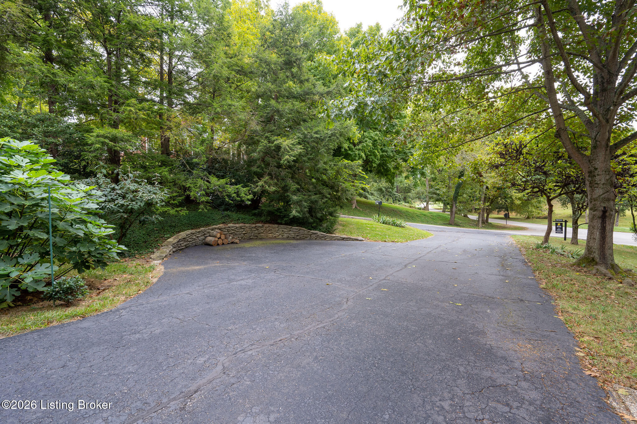 162 Arrowhead Rd Property Photo 48