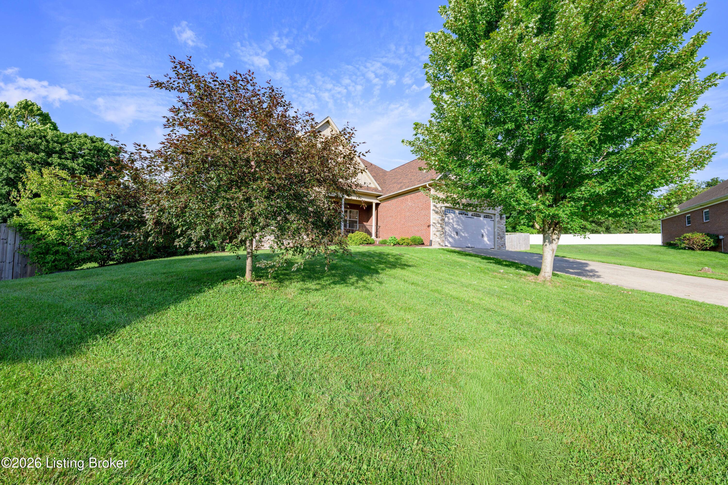 731 Vanderbilt Dr Property Photo 6