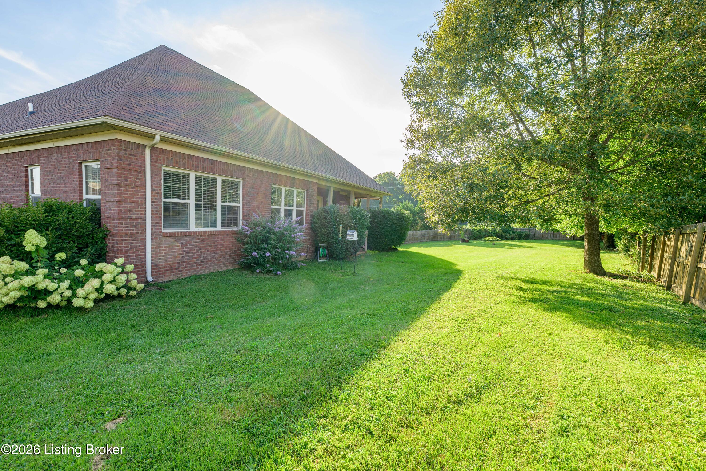 731 Vanderbilt Dr Property Photo 12