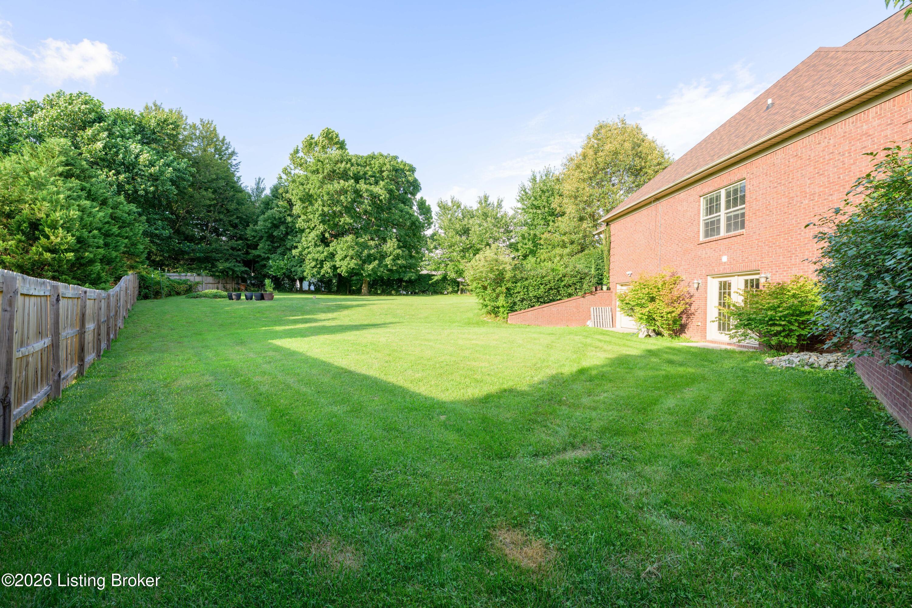 731 Vanderbilt Dr Property Photo 21