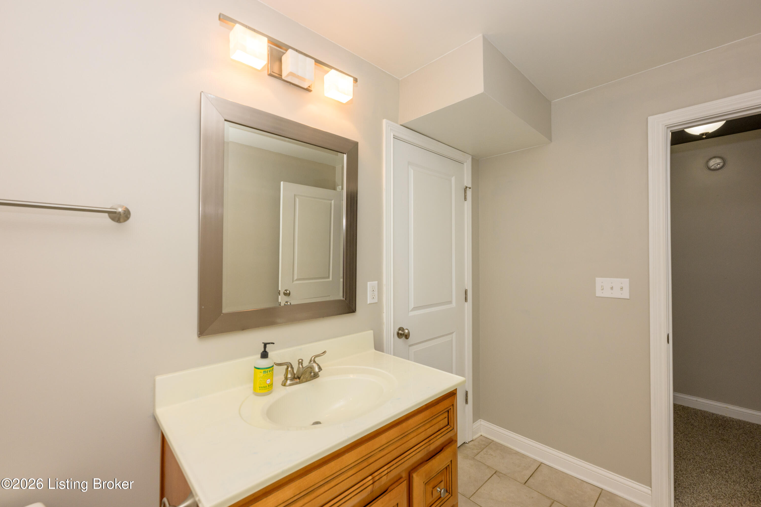 731 Vanderbilt Dr Property Photo 76