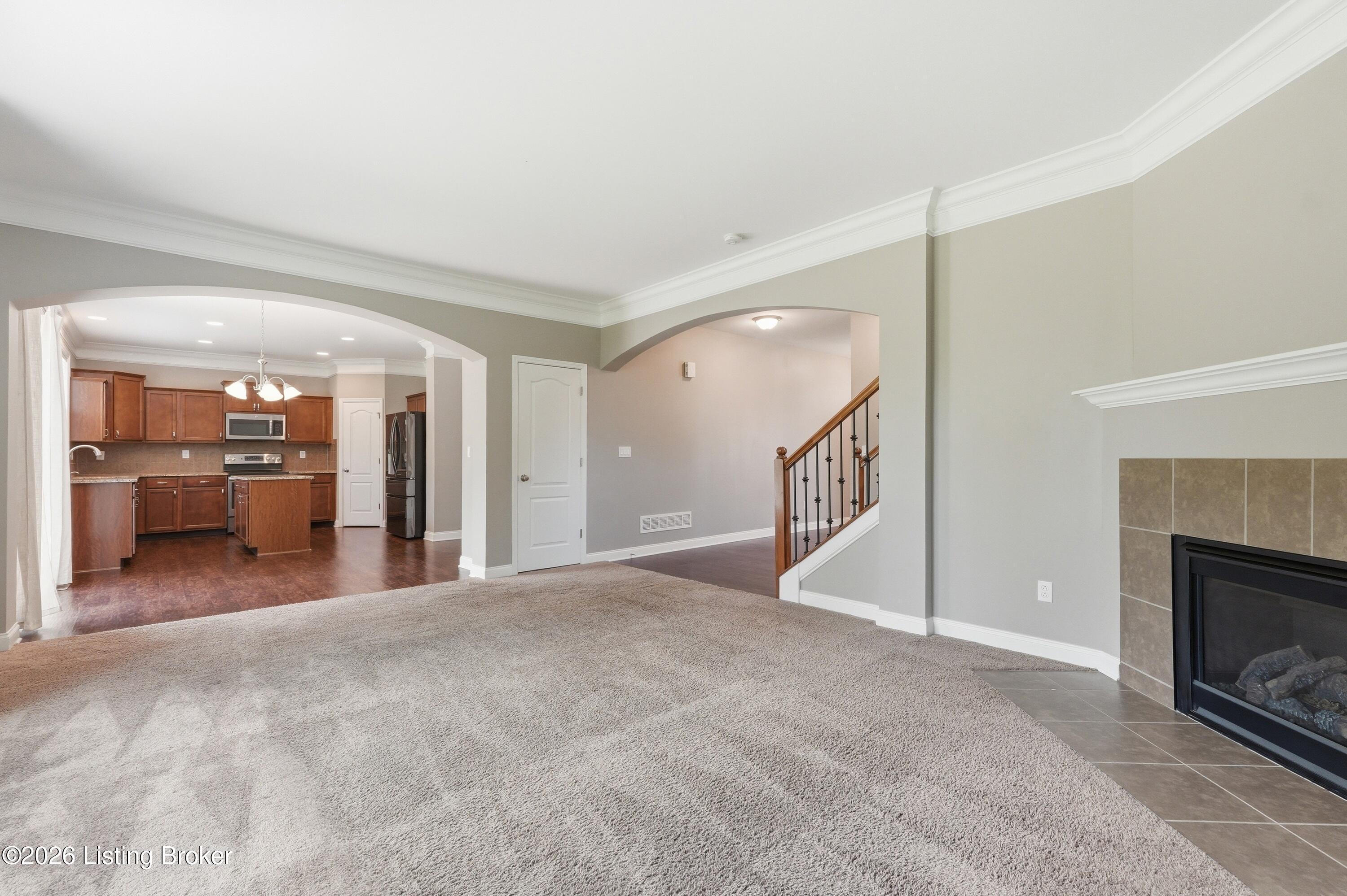 12506 Deer Lake Ln Property Photo 8