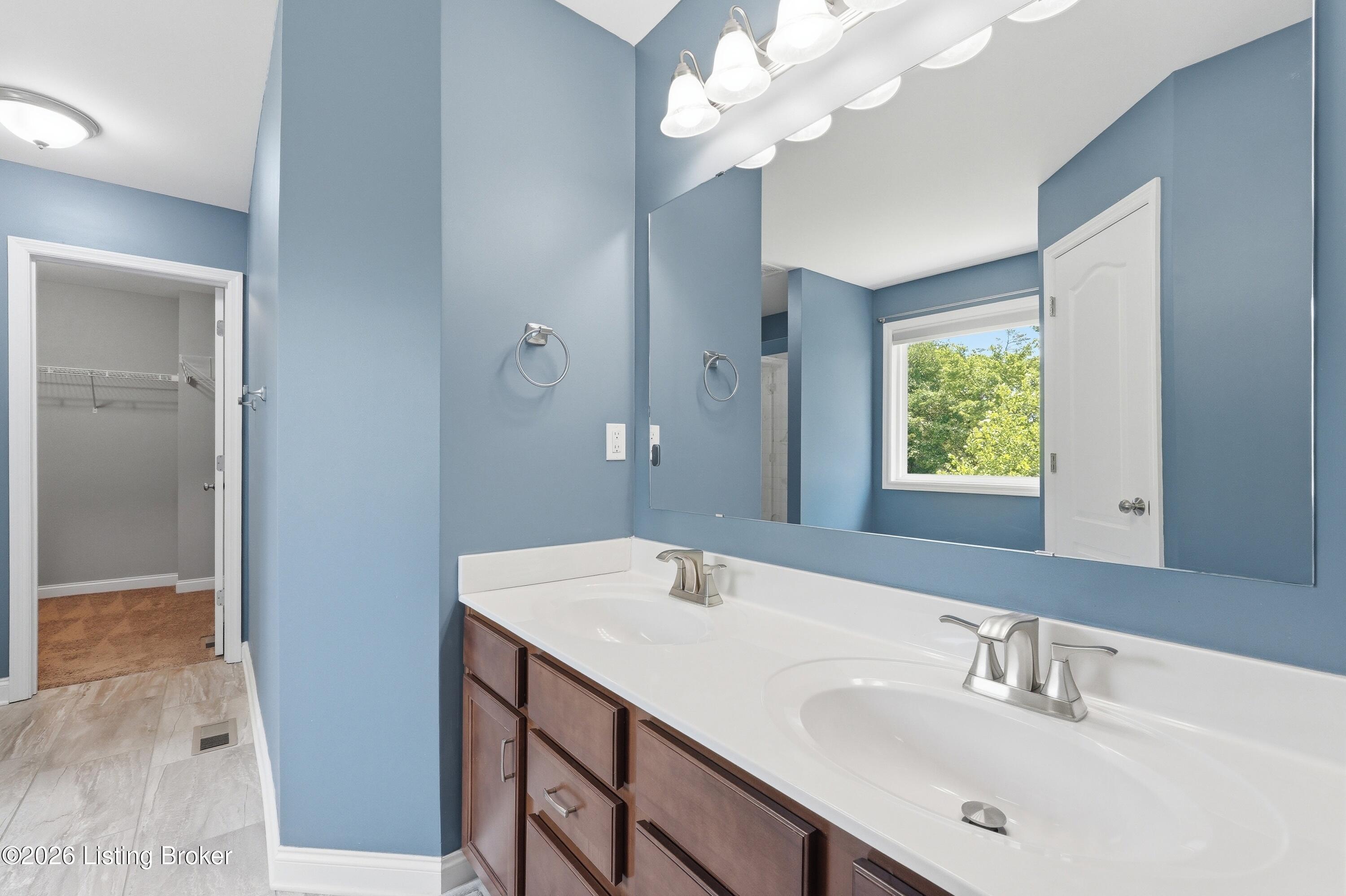 12506 Deer Lake Ln Property Photo 29
