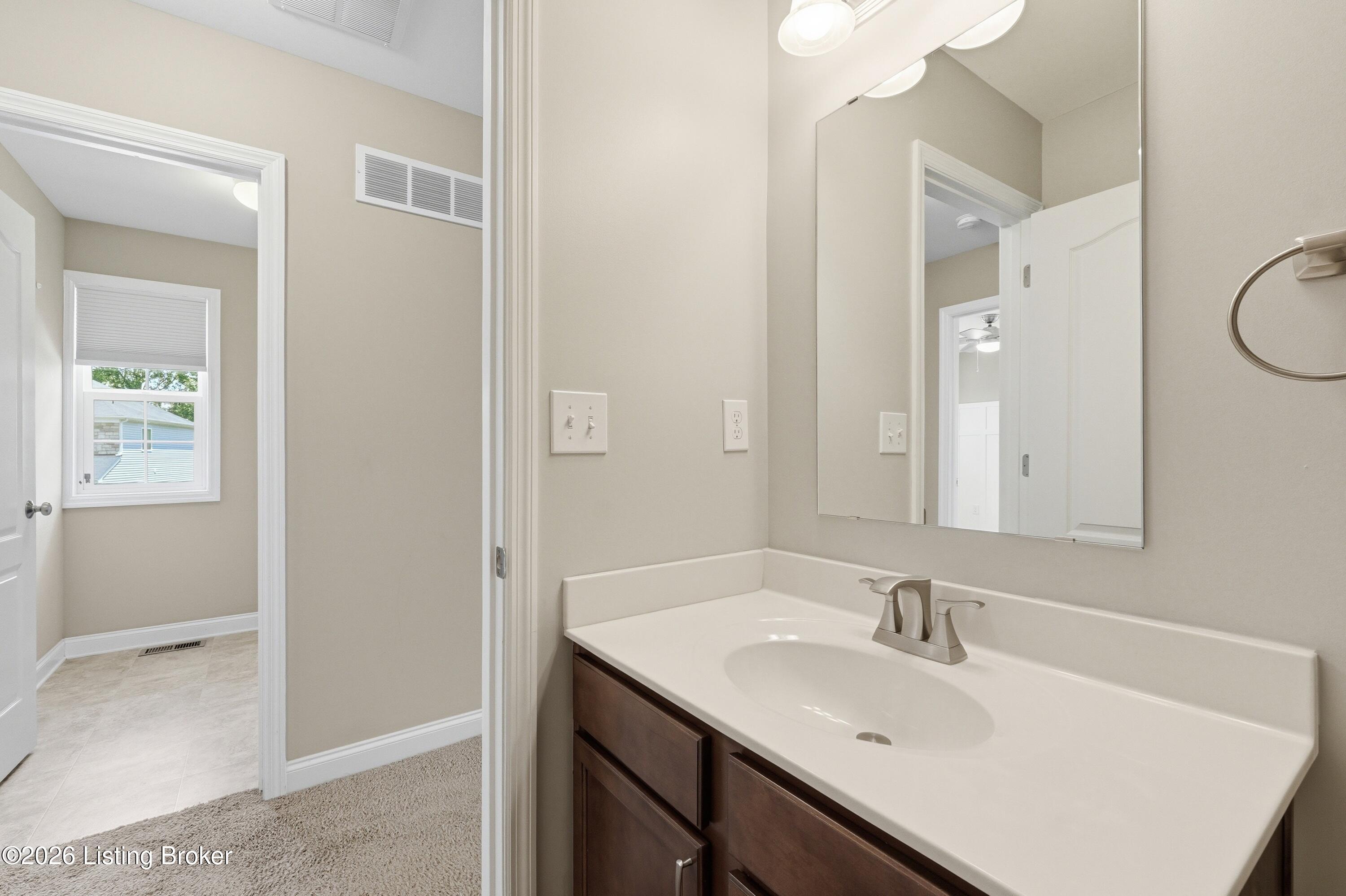12506 Deer Lake Ln Property Photo 39