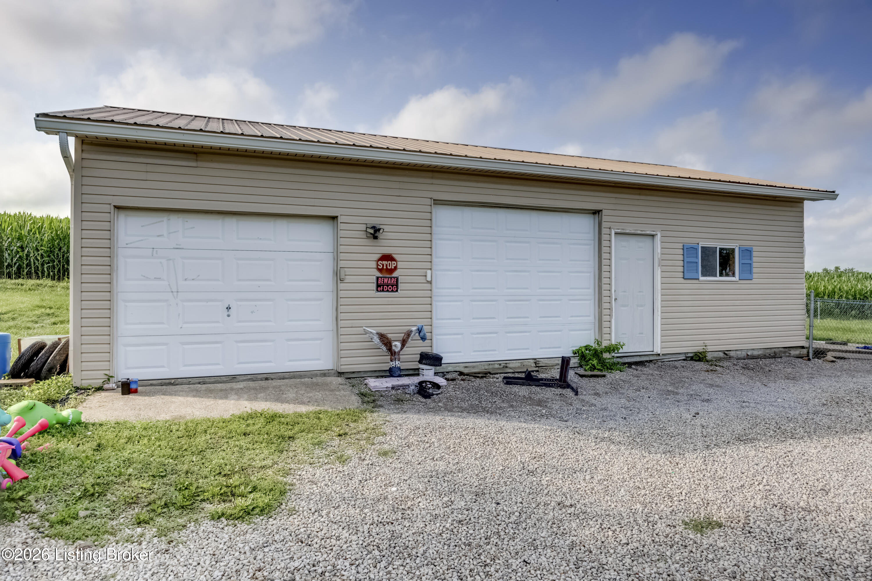 970 Lawrenceburg Loop Property Photo 6
