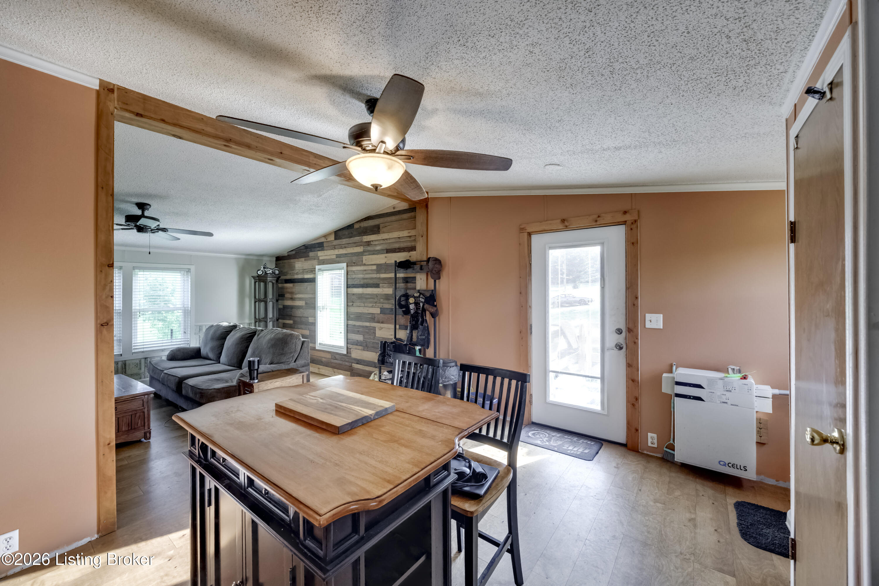 970 Lawrenceburg Loop Property Photo 10