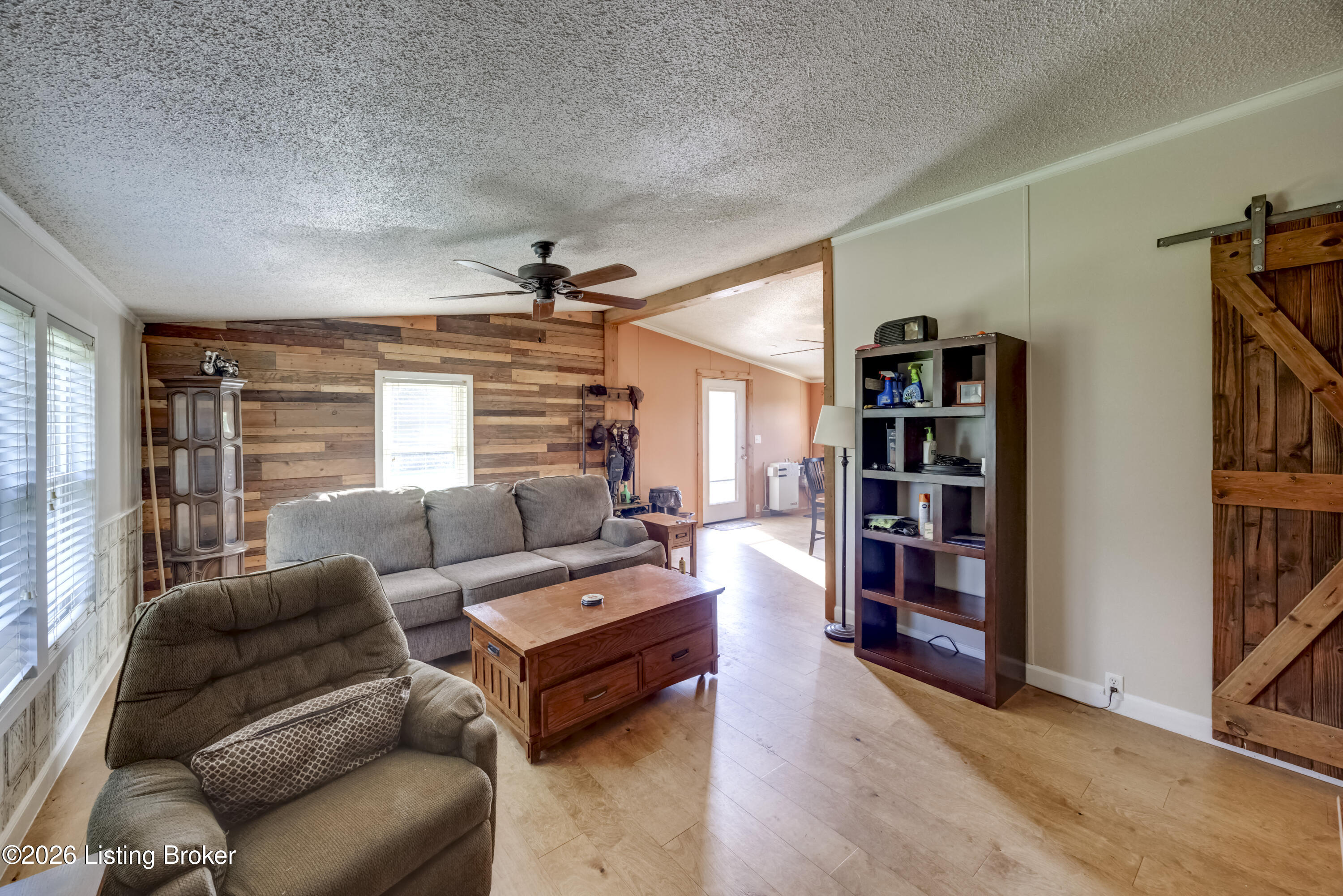 970 Lawrenceburg Loop Property Photo 11