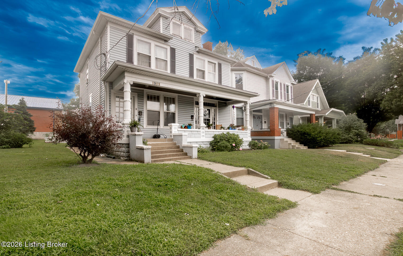 1908 Bonnycastle Ave Property Photo 1
