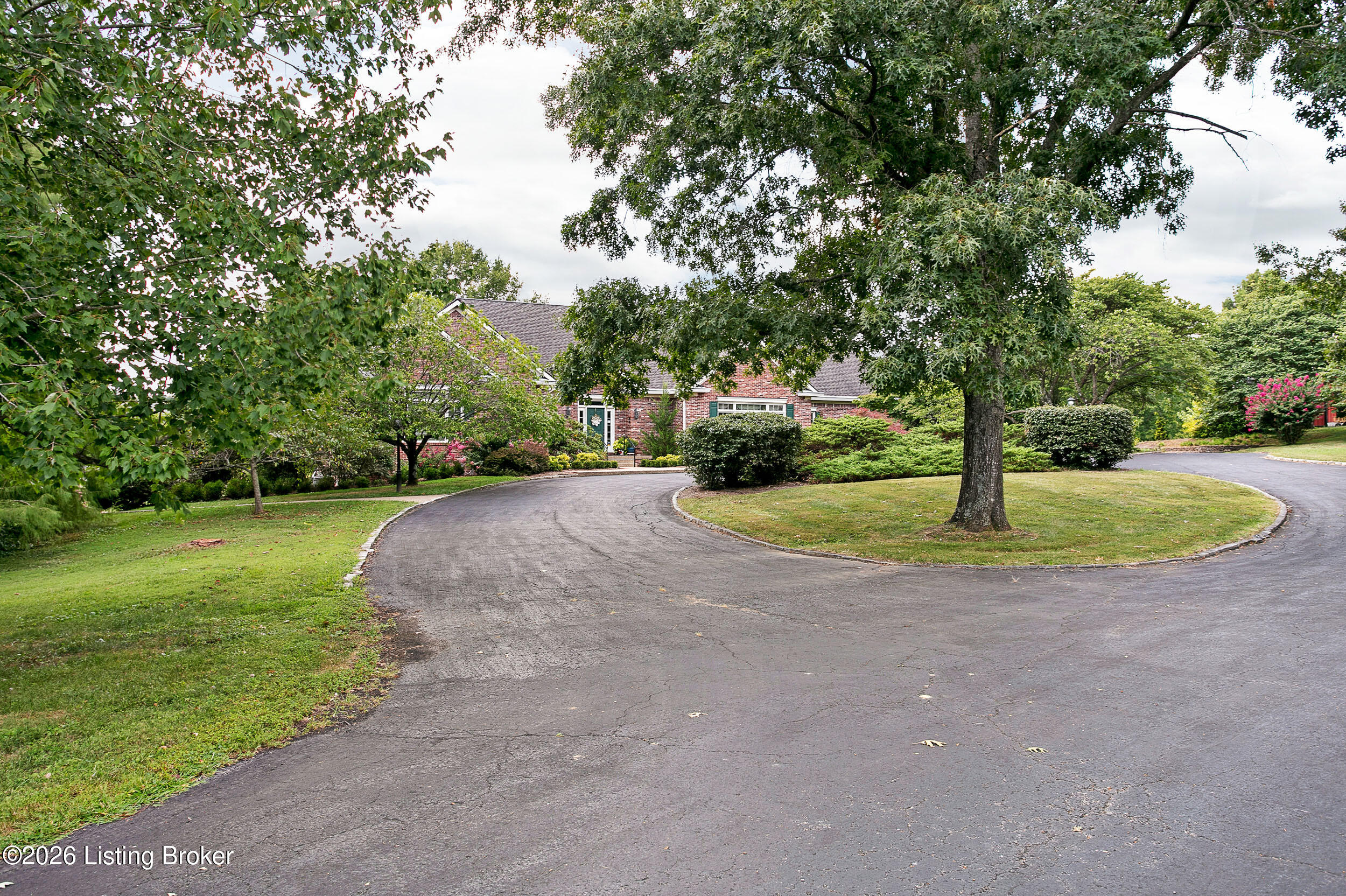 2025 Lincoln Park Rd Property Photo 5