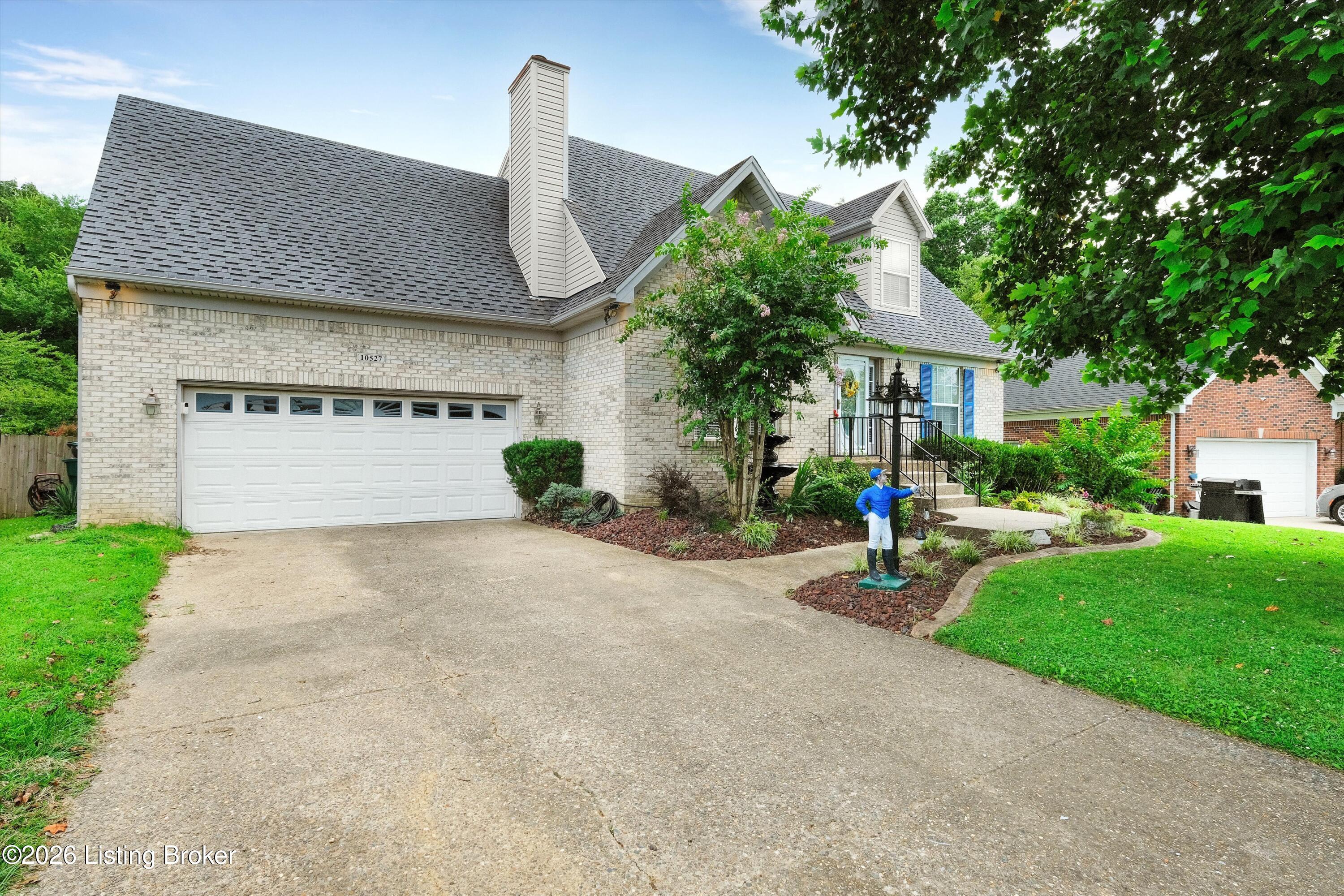10527 Leven Blvd Property Photo 2