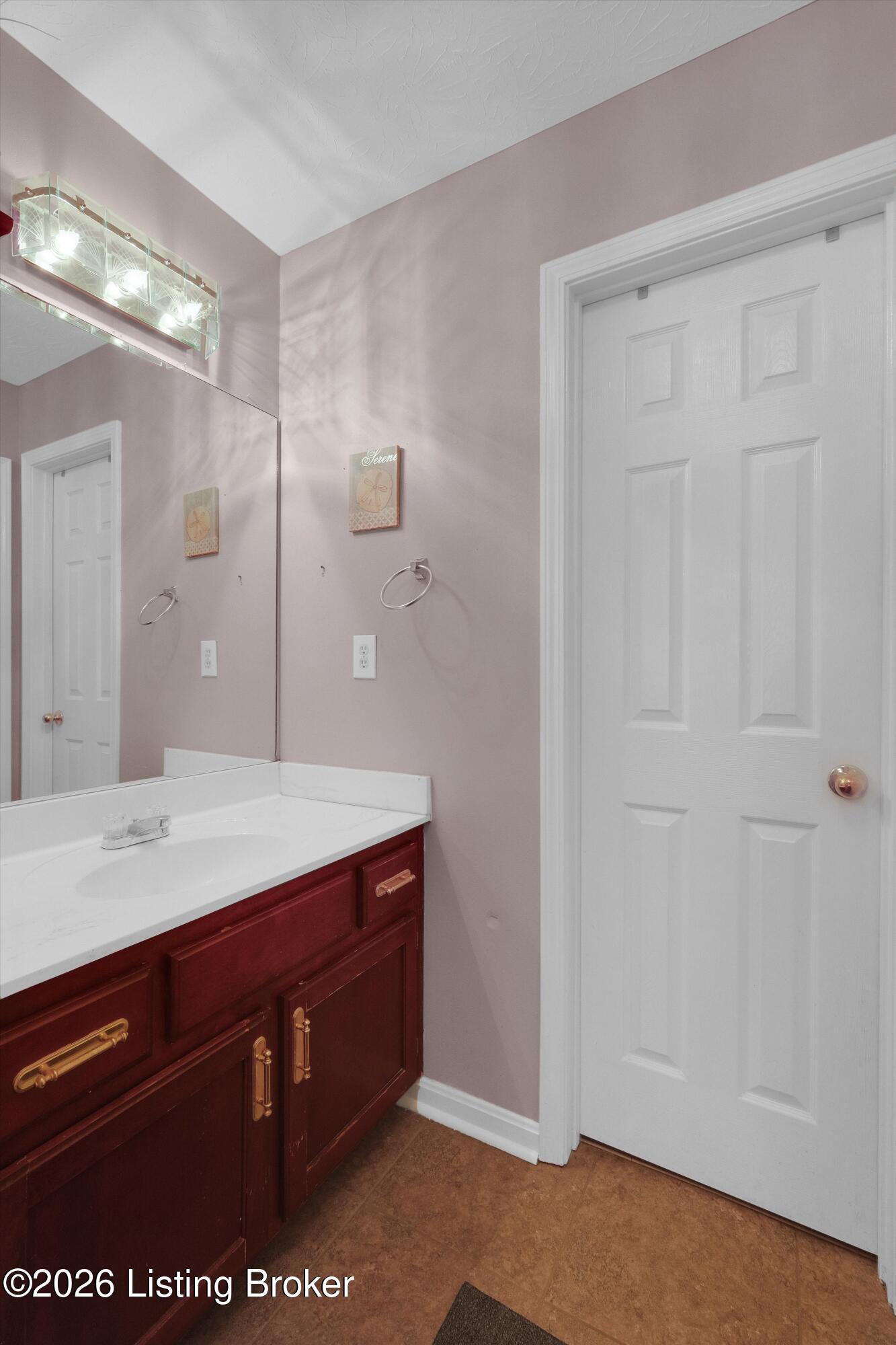 10527 Leven Blvd Property Photo 22