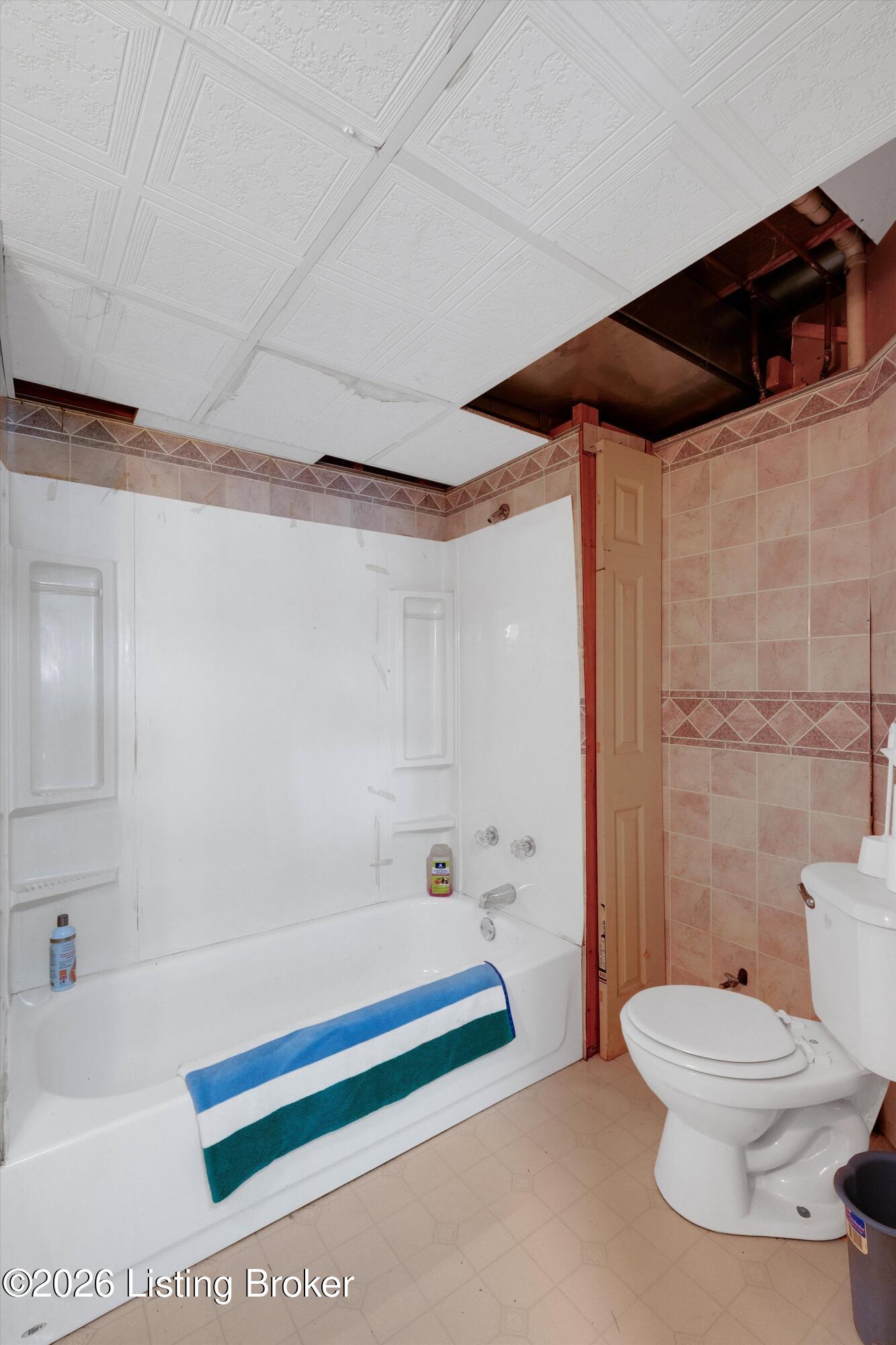 10527 Leven Blvd Property Photo 38
