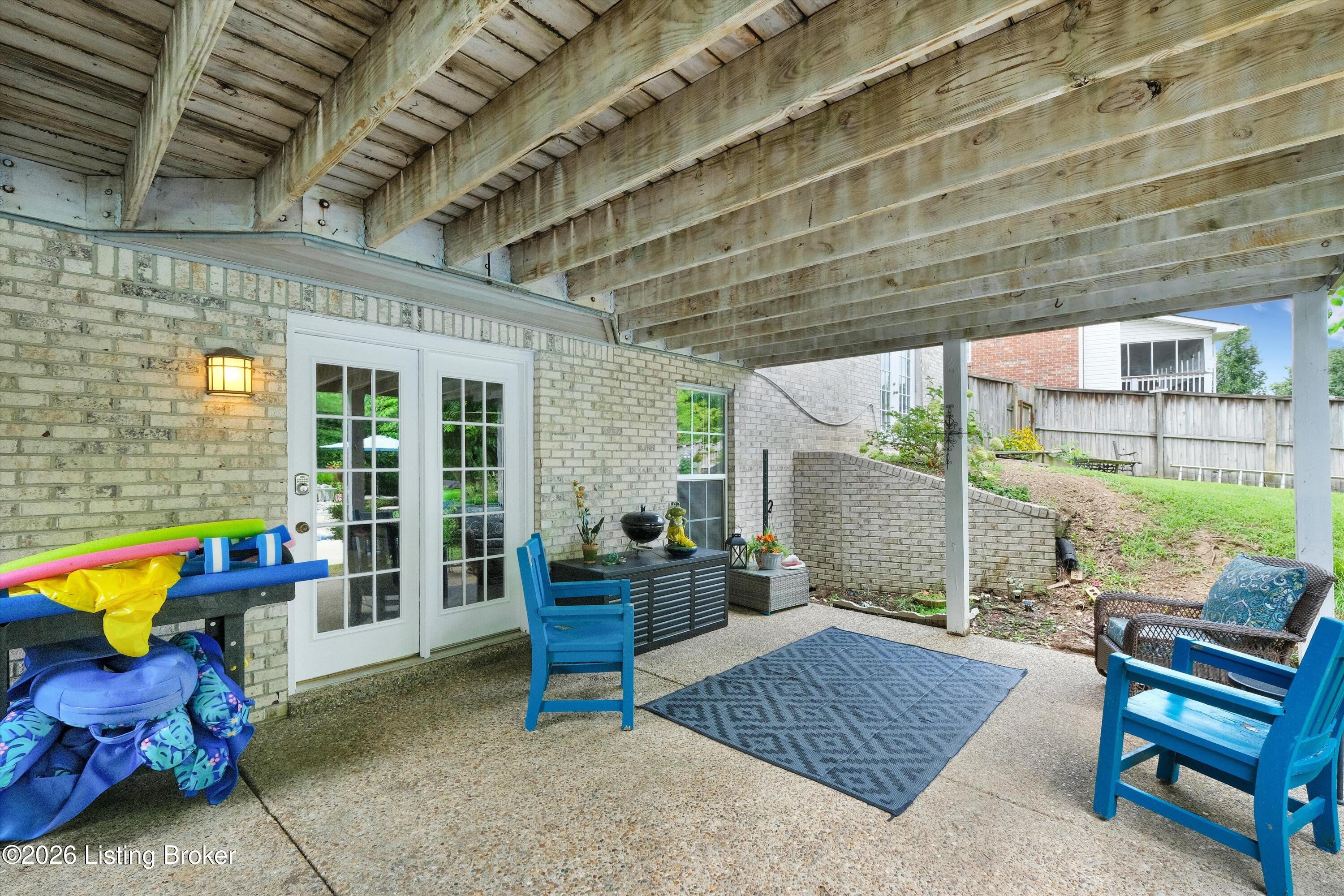 10527 Leven Blvd Property Photo 42