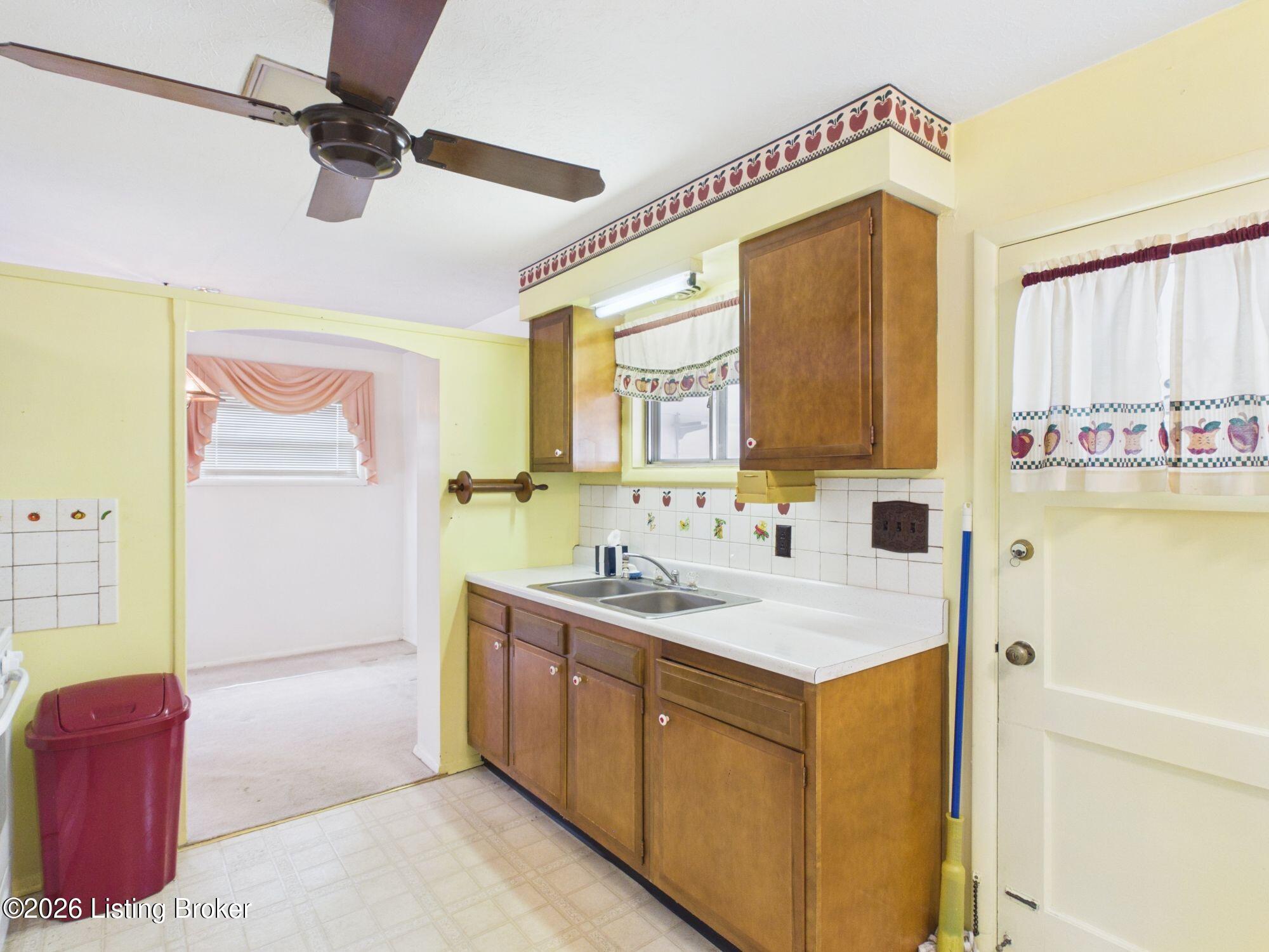 4818 Raven Rd Property Photo 14