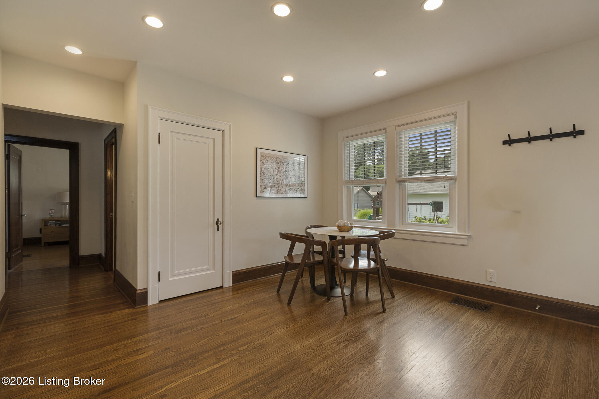 3811 Hycliffe Ave Property Photo 13