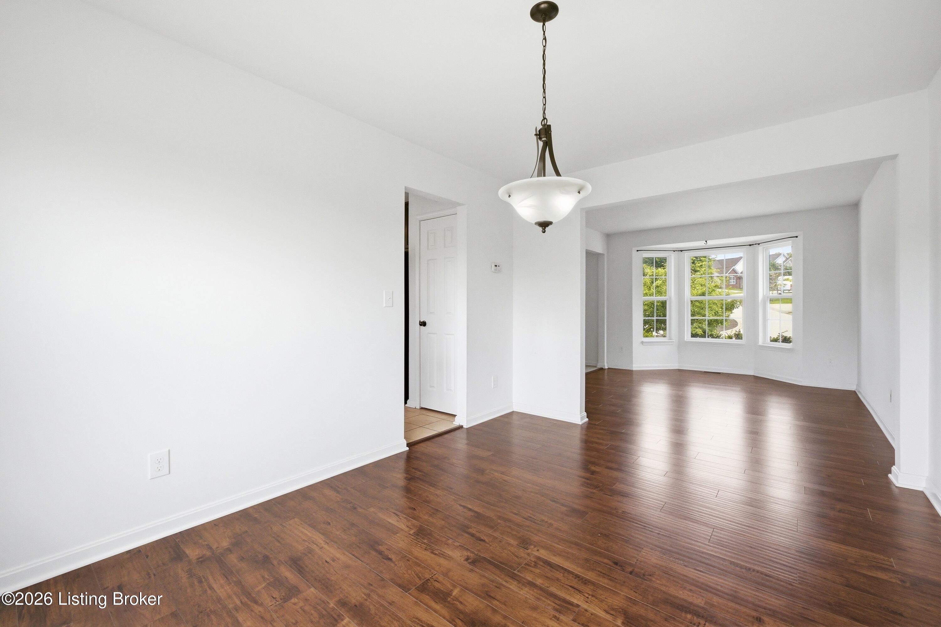 203 Brookfield Hills Ct Property Photo 6