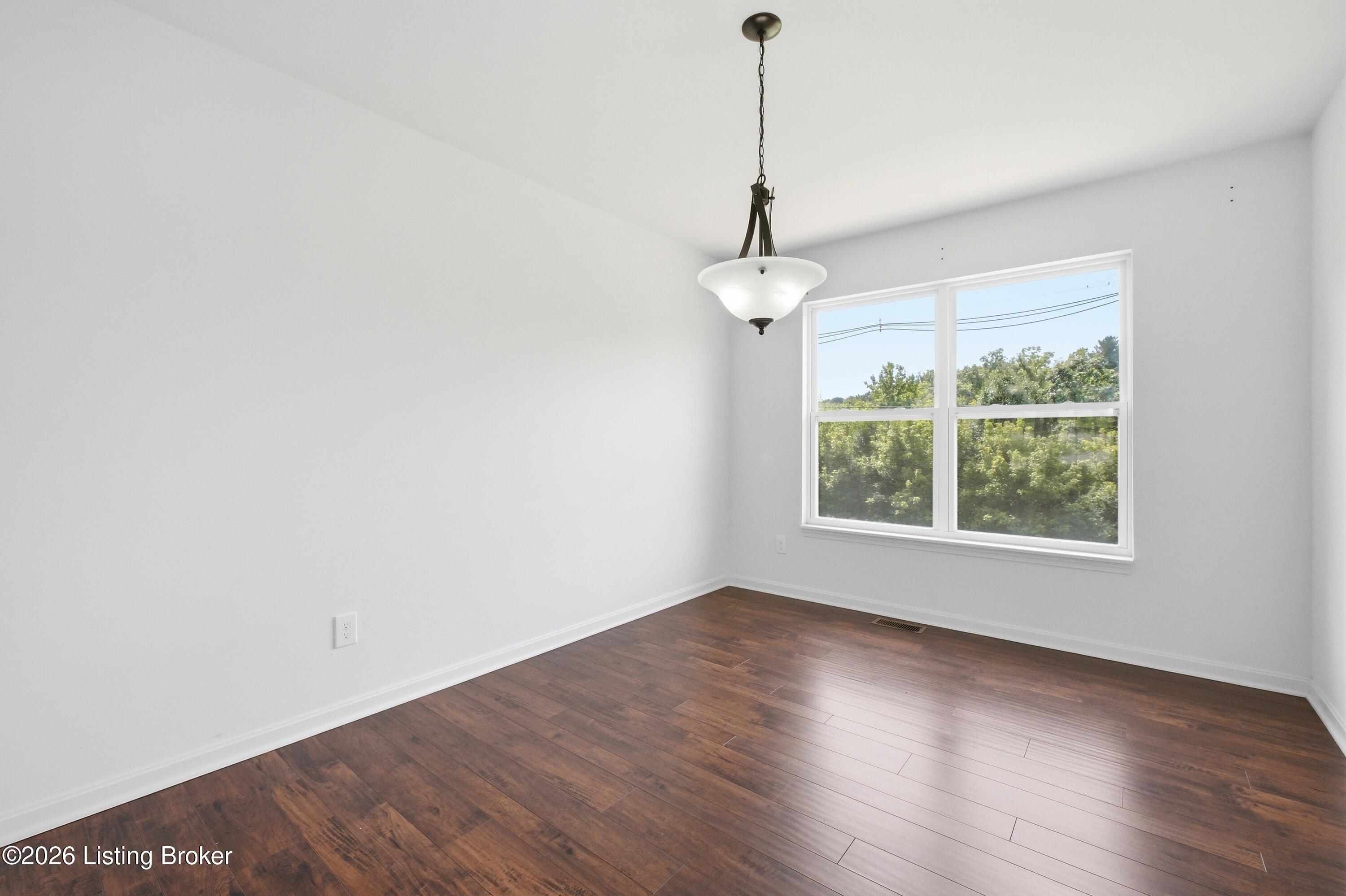203 Brookfield Hills Ct Property Photo 8