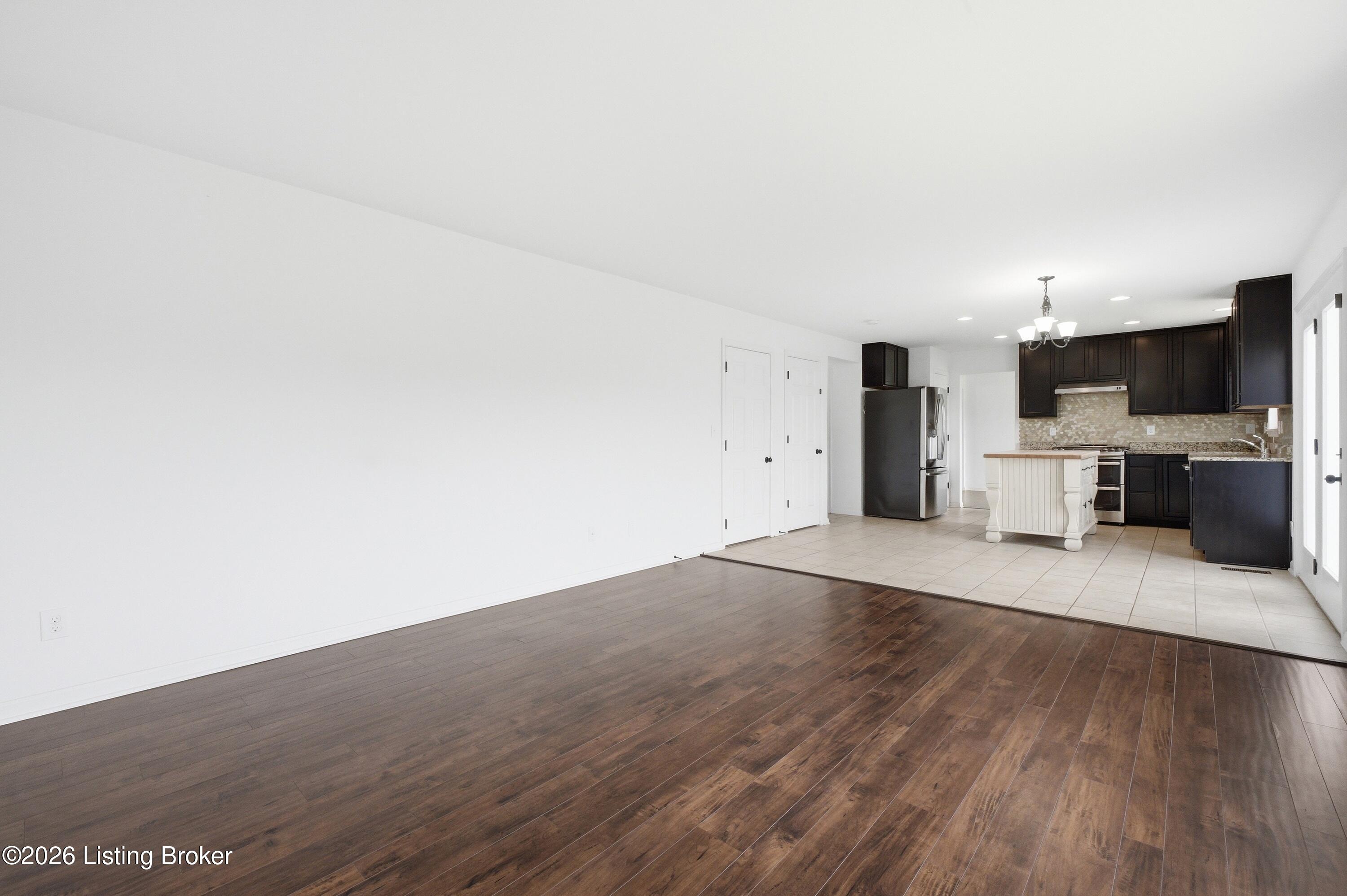 203 Brookfield Hills Ct Property Photo 12