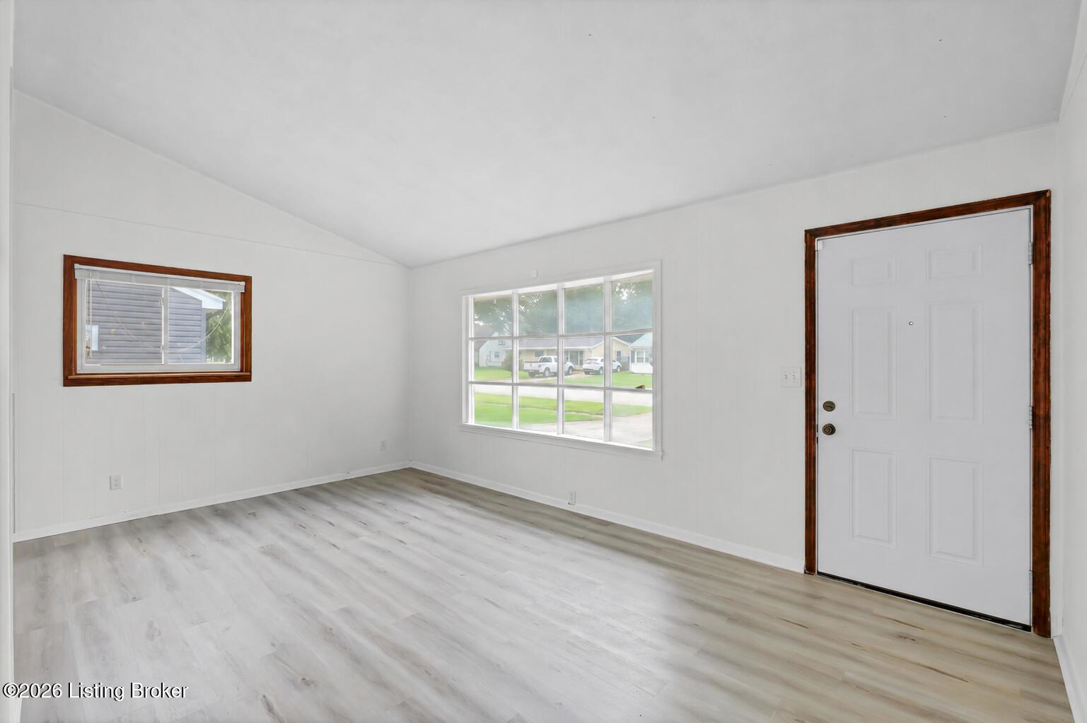 13315 Horncastle Way Property Photo 3