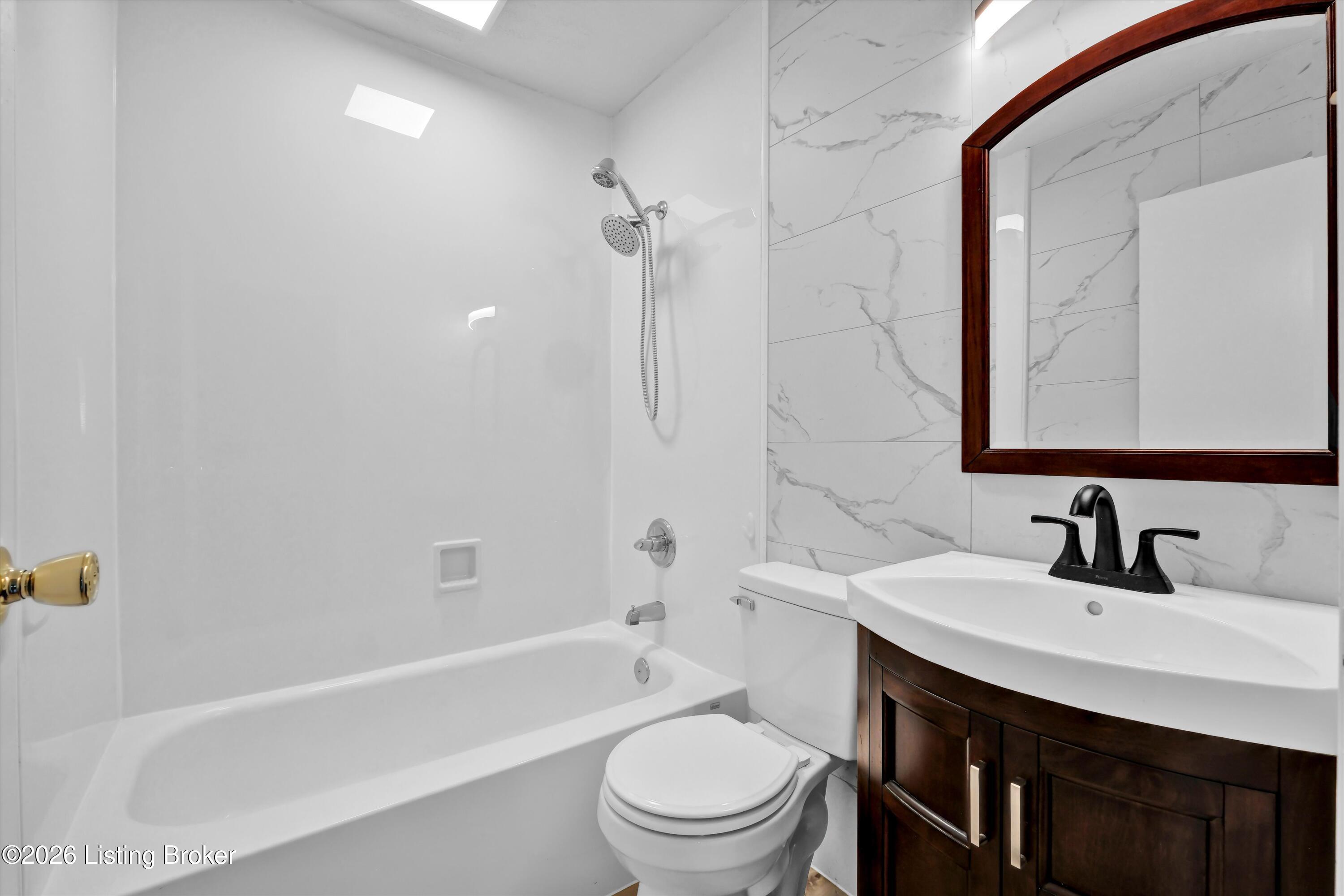 13315 Horncastle Way Property Photo 17