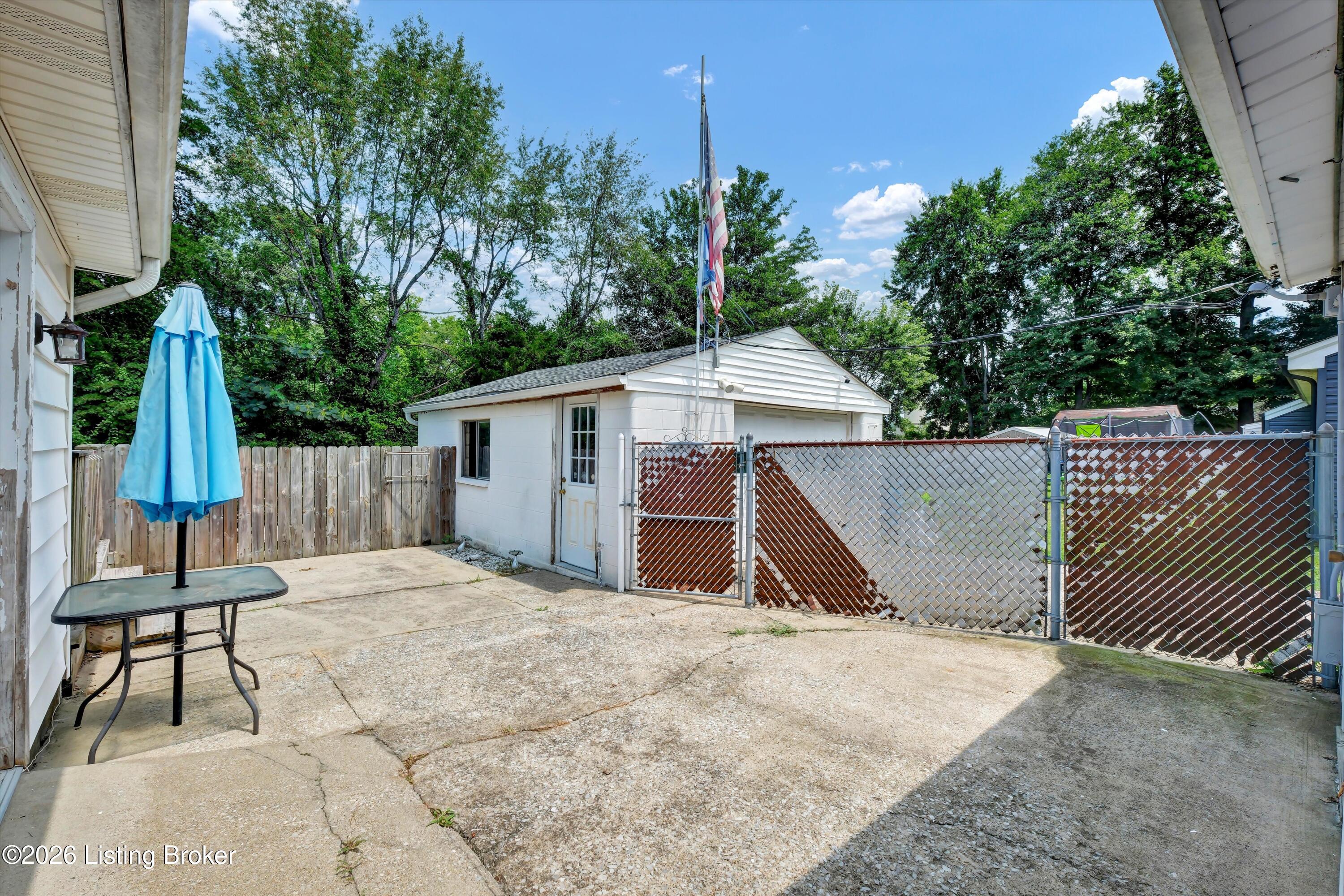 13315 Horncastle Way Property Photo 29