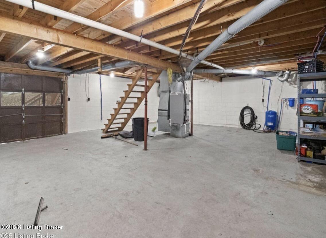 652 Pine Ridge Rd Property Photo 6