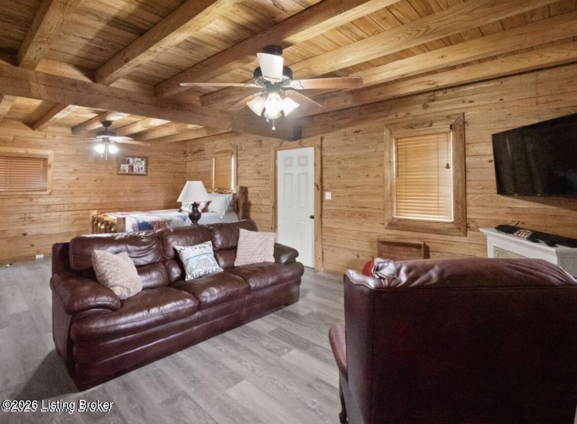 652 Pine Ridge Rd Property Photo 12