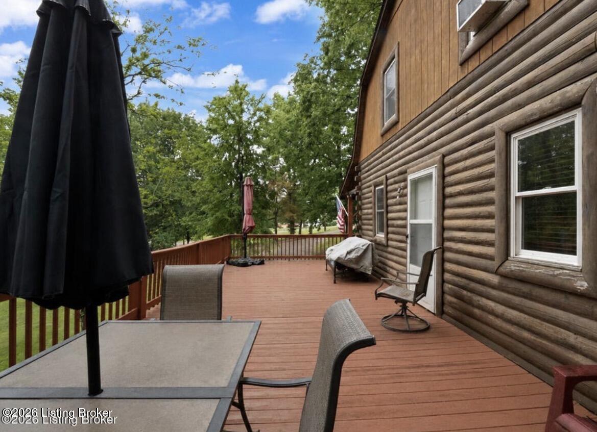 652 Pine Ridge Rd Property Photo 18