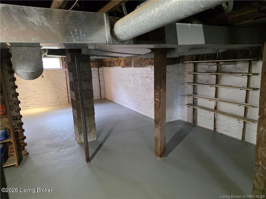 609 N Capitol Ave Property Photo 29