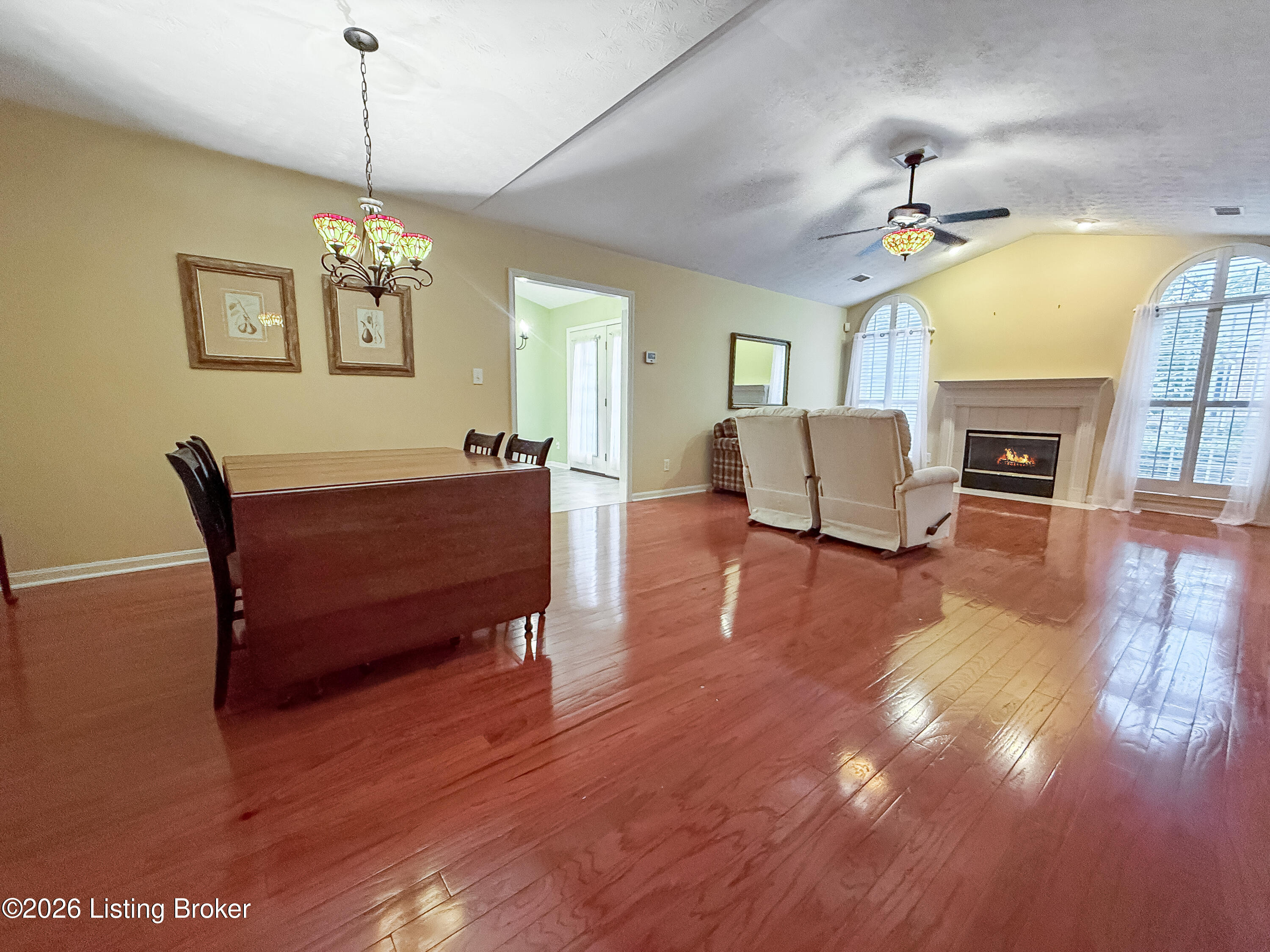 9602 Cornell Dr Property Photo 7