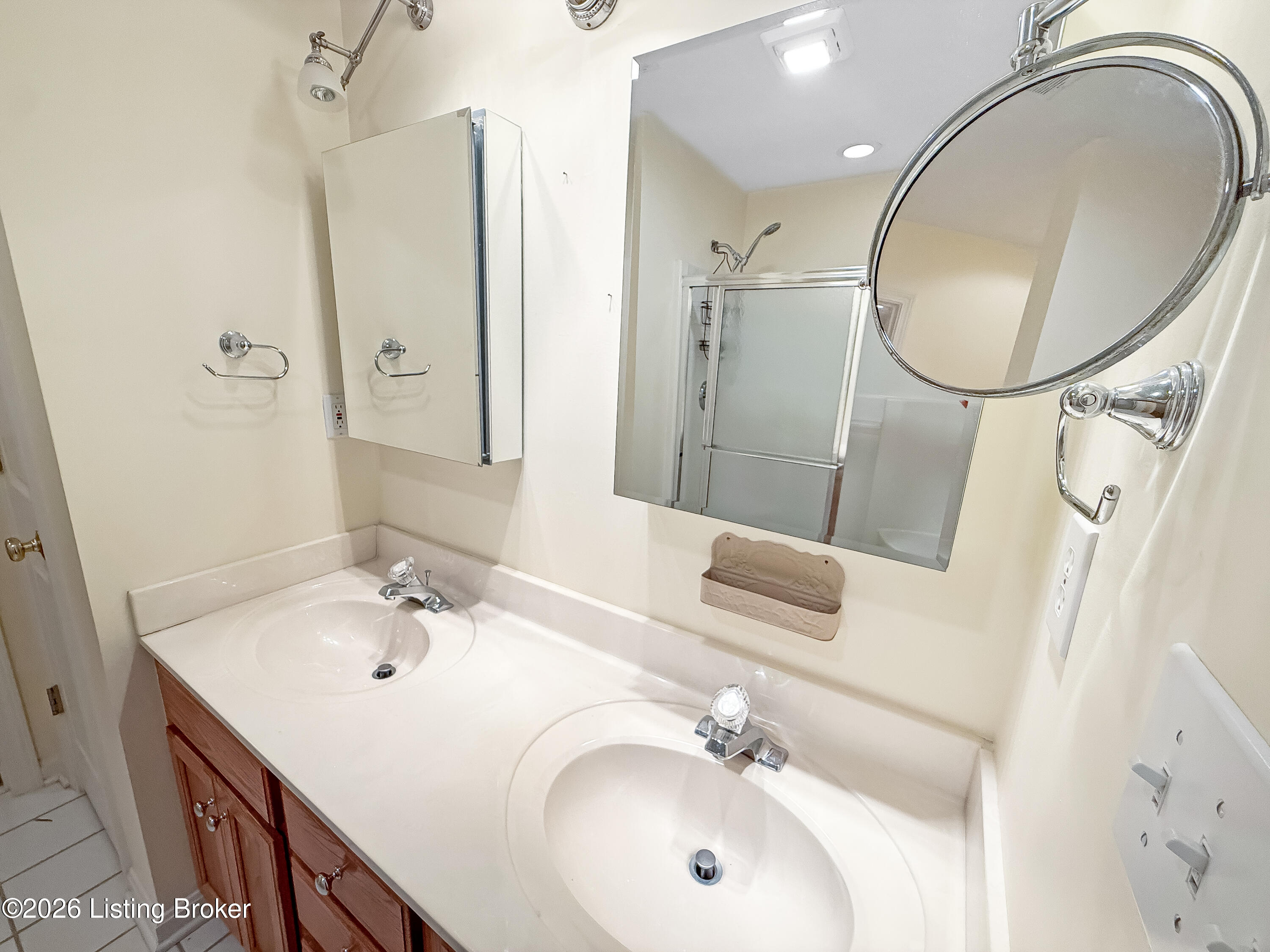 9602 Cornell Dr Property Photo 30