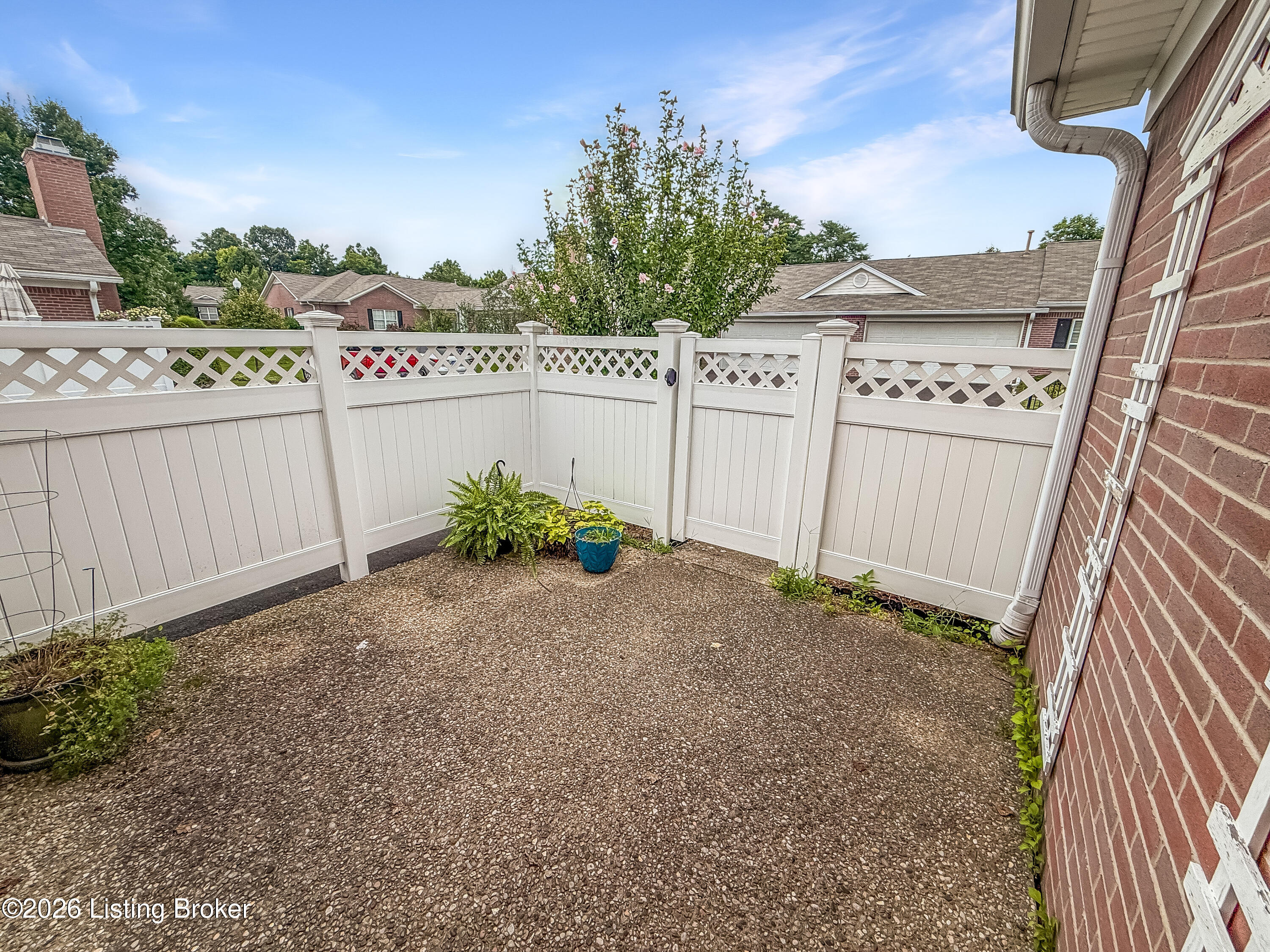 9602 Cornell Dr Property Photo 38
