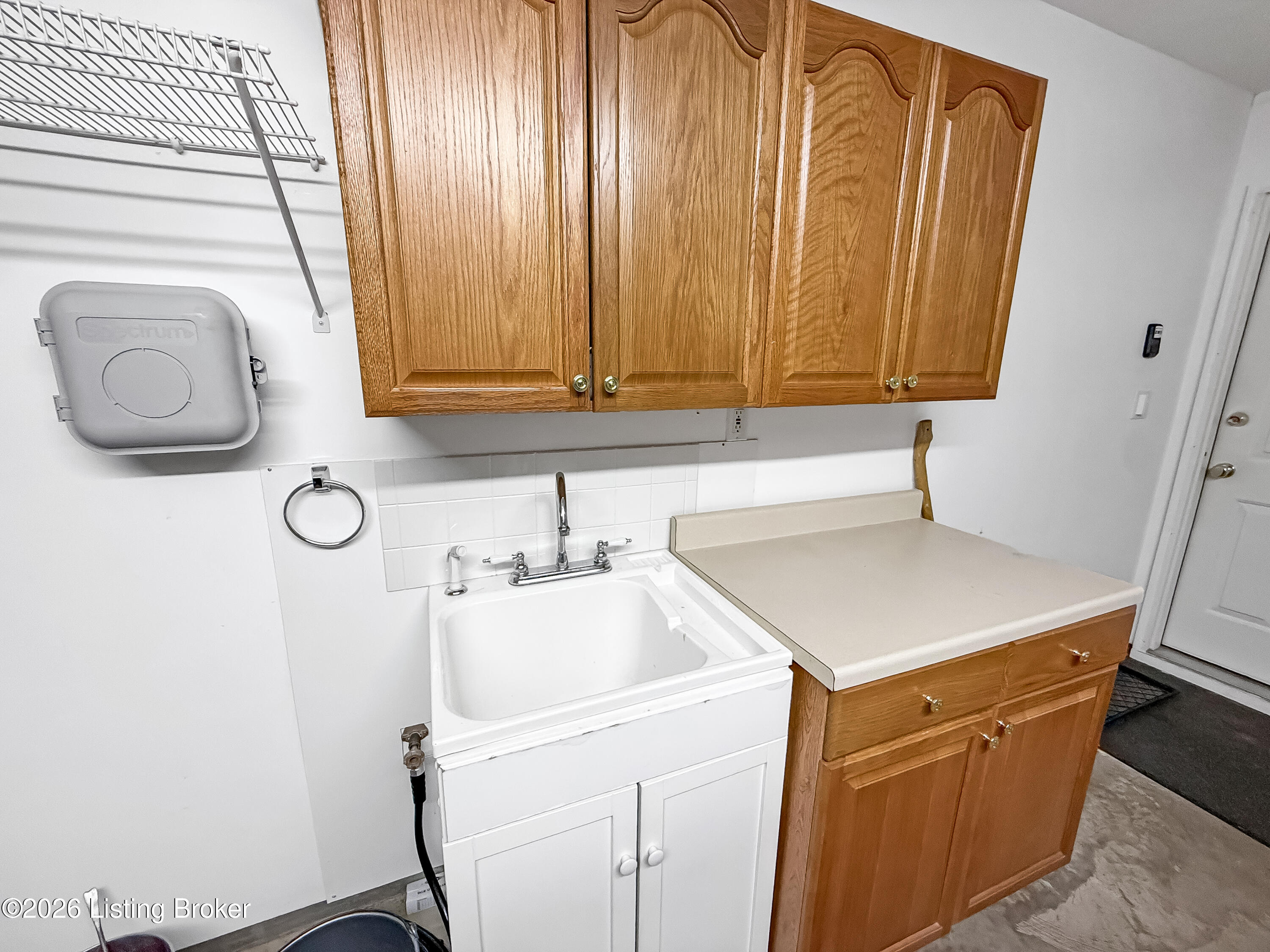 9602 Cornell Dr Property Photo 43