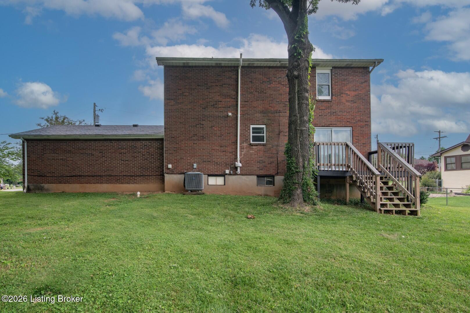 102 Kristen Ct Property Photo 5