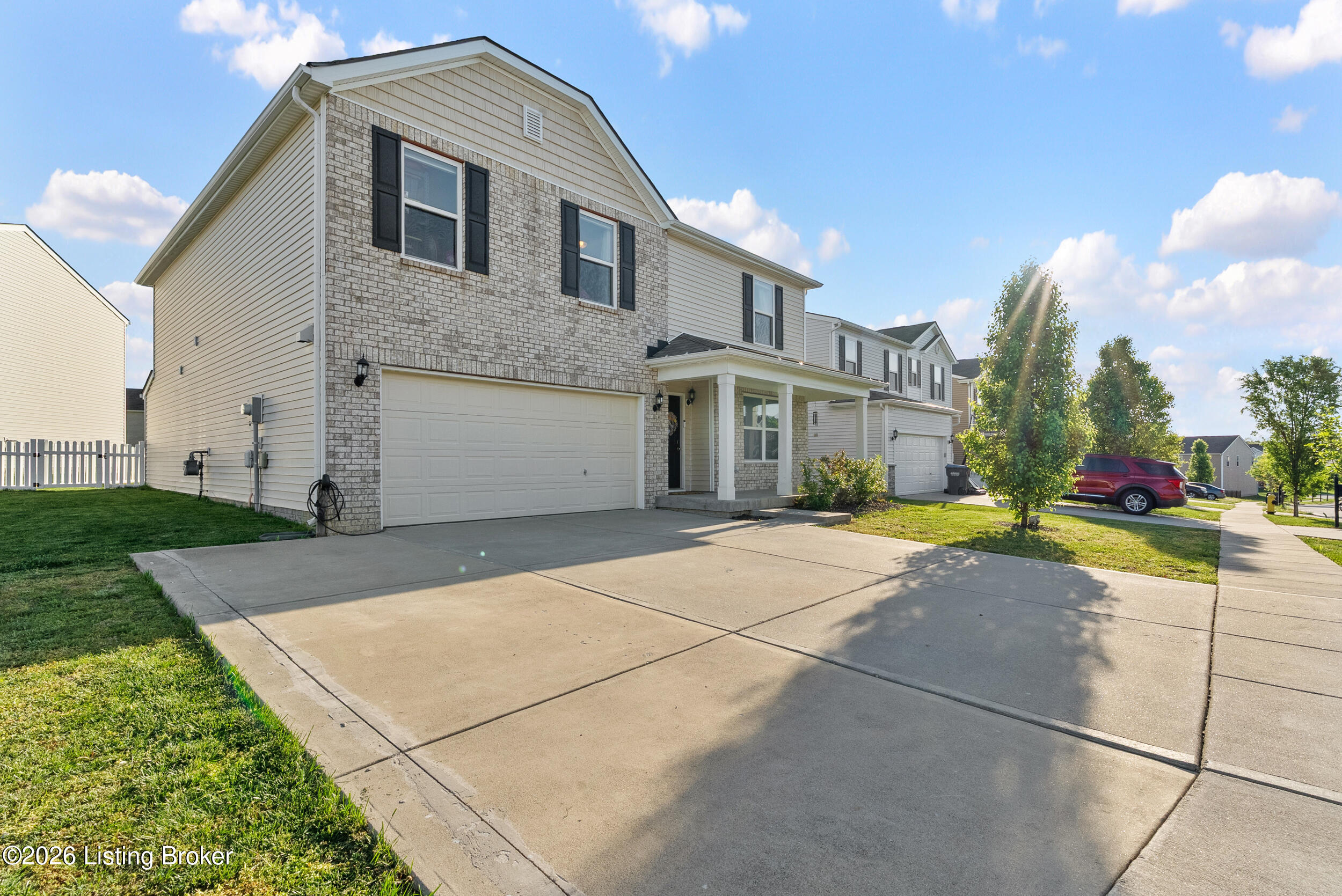 11723 Trottingham Cir Property Photo 1