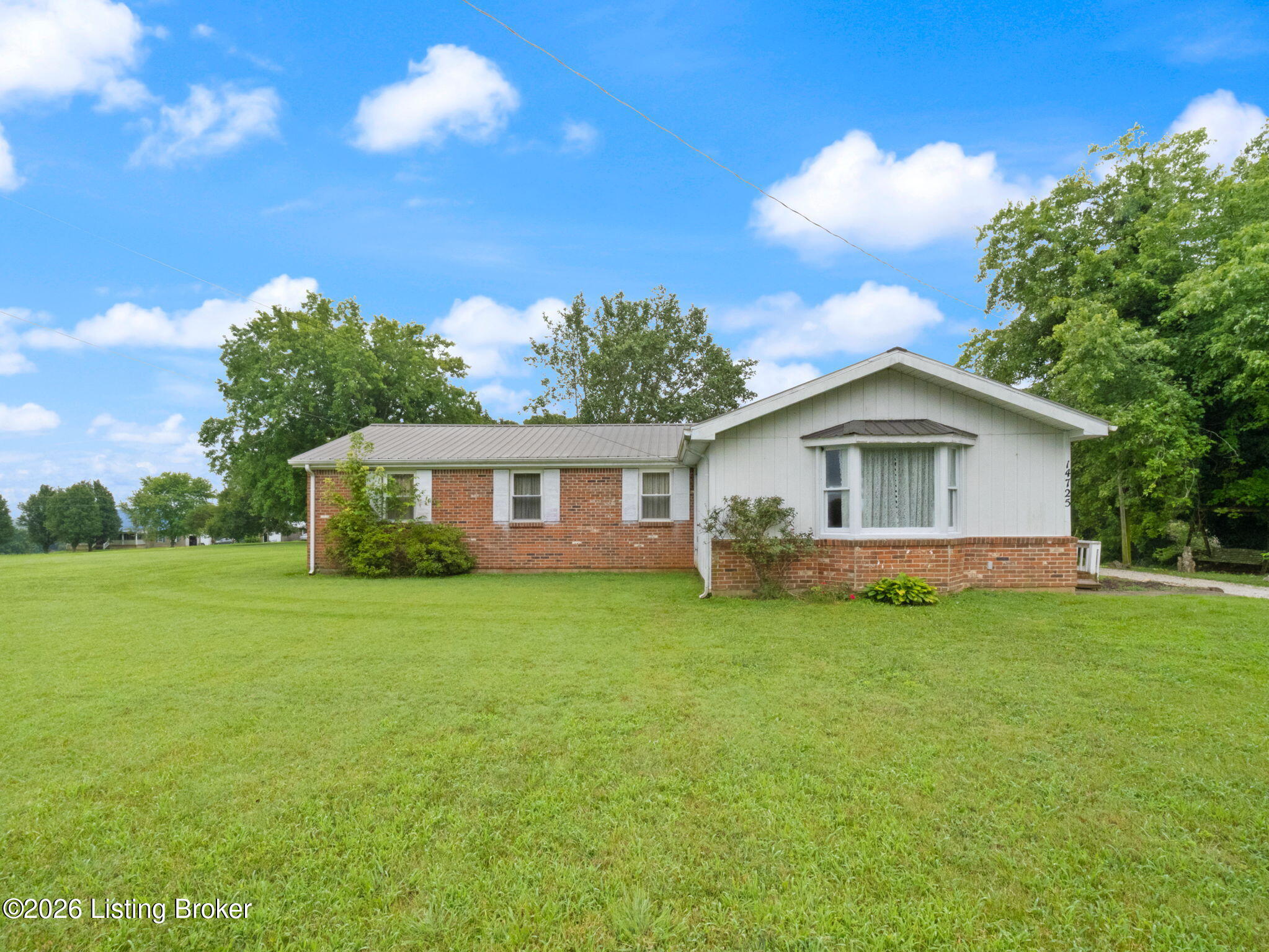 14725 Leitchfield Rd Property Photo 1