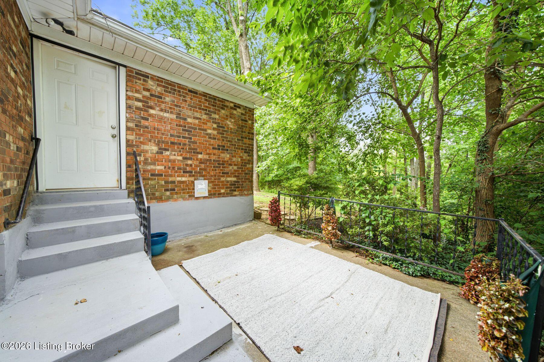7404 Royalwood Dr Property Photo 44