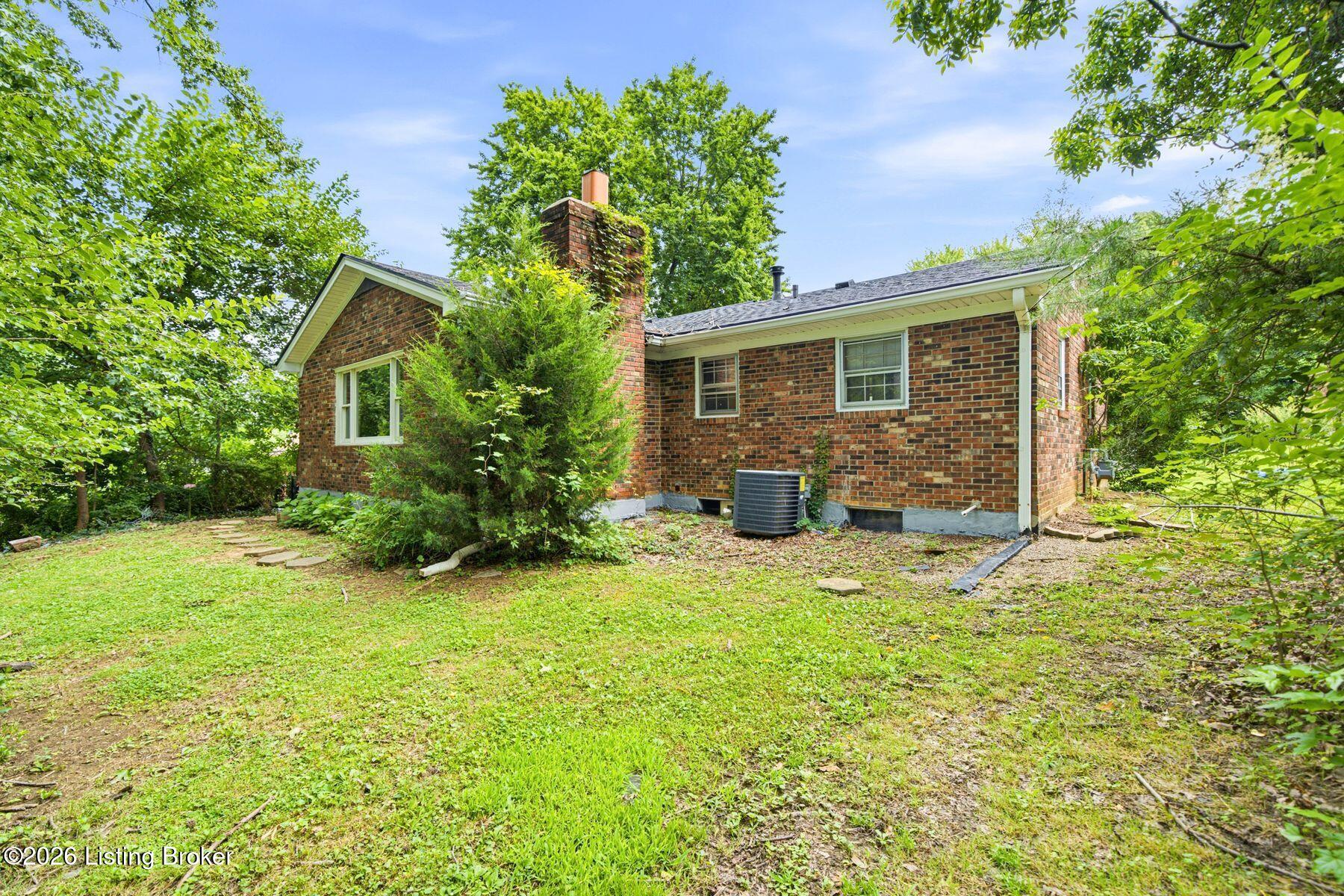 7404 Royalwood Dr Property Photo 47