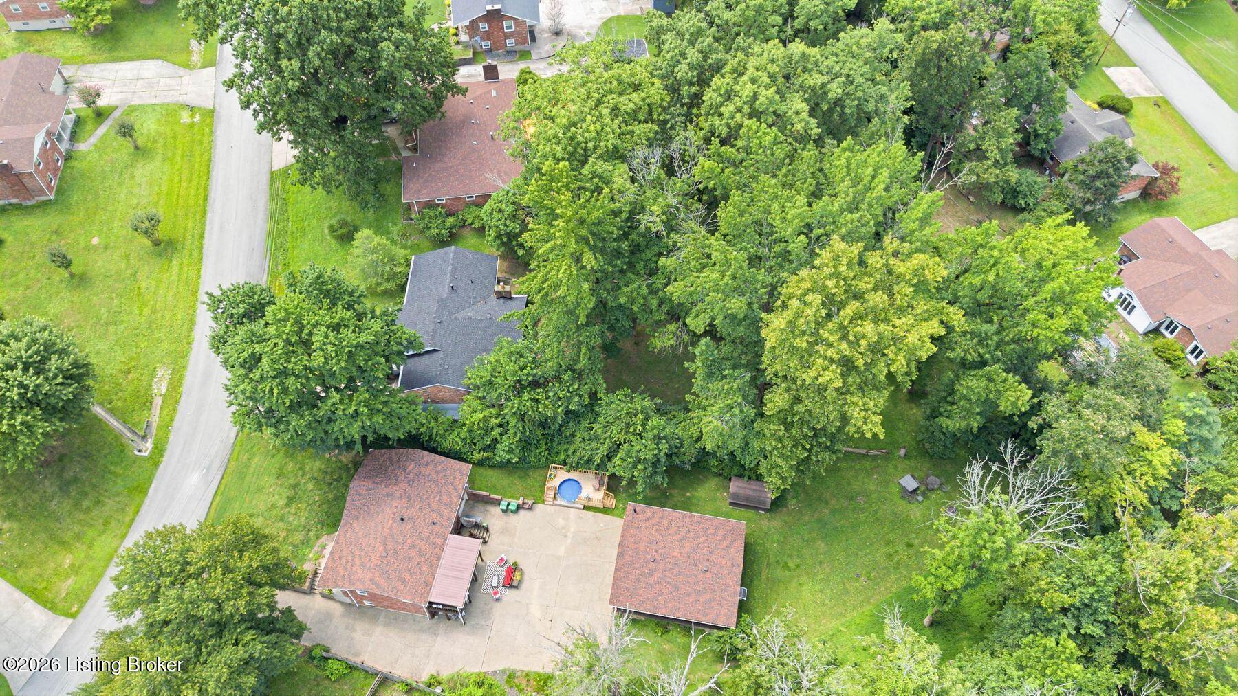 7404 Royalwood Dr Property Photo 54
