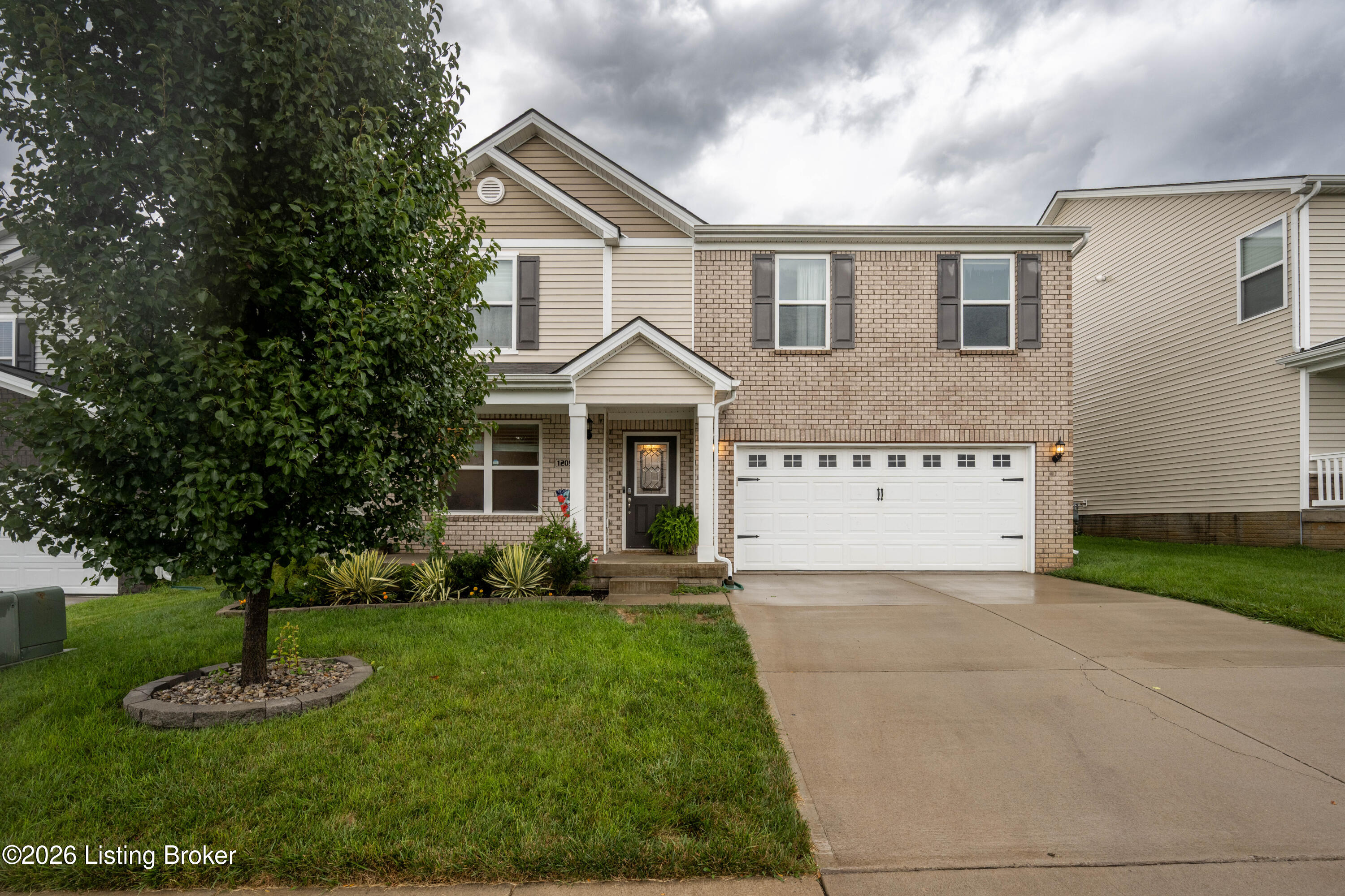 12095 Parkview Trace Dr Property Photo 1