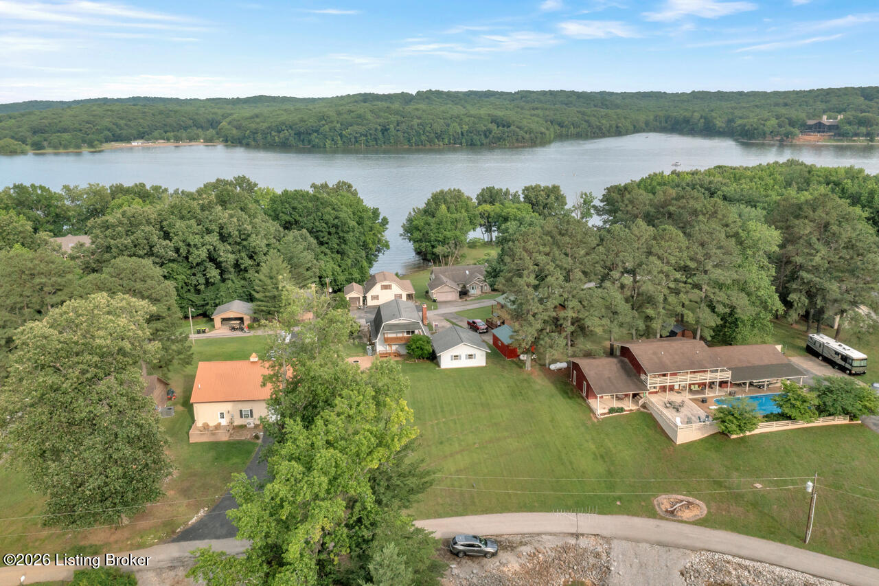 1378 Cunningham Ln Property Photo 3