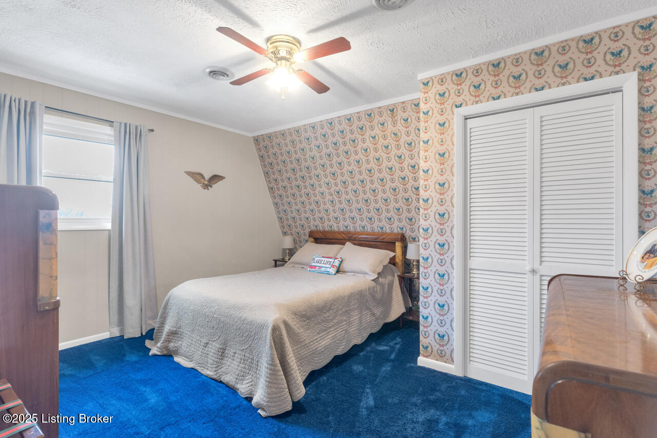 1378 Cunningham Ln Property Photo 34