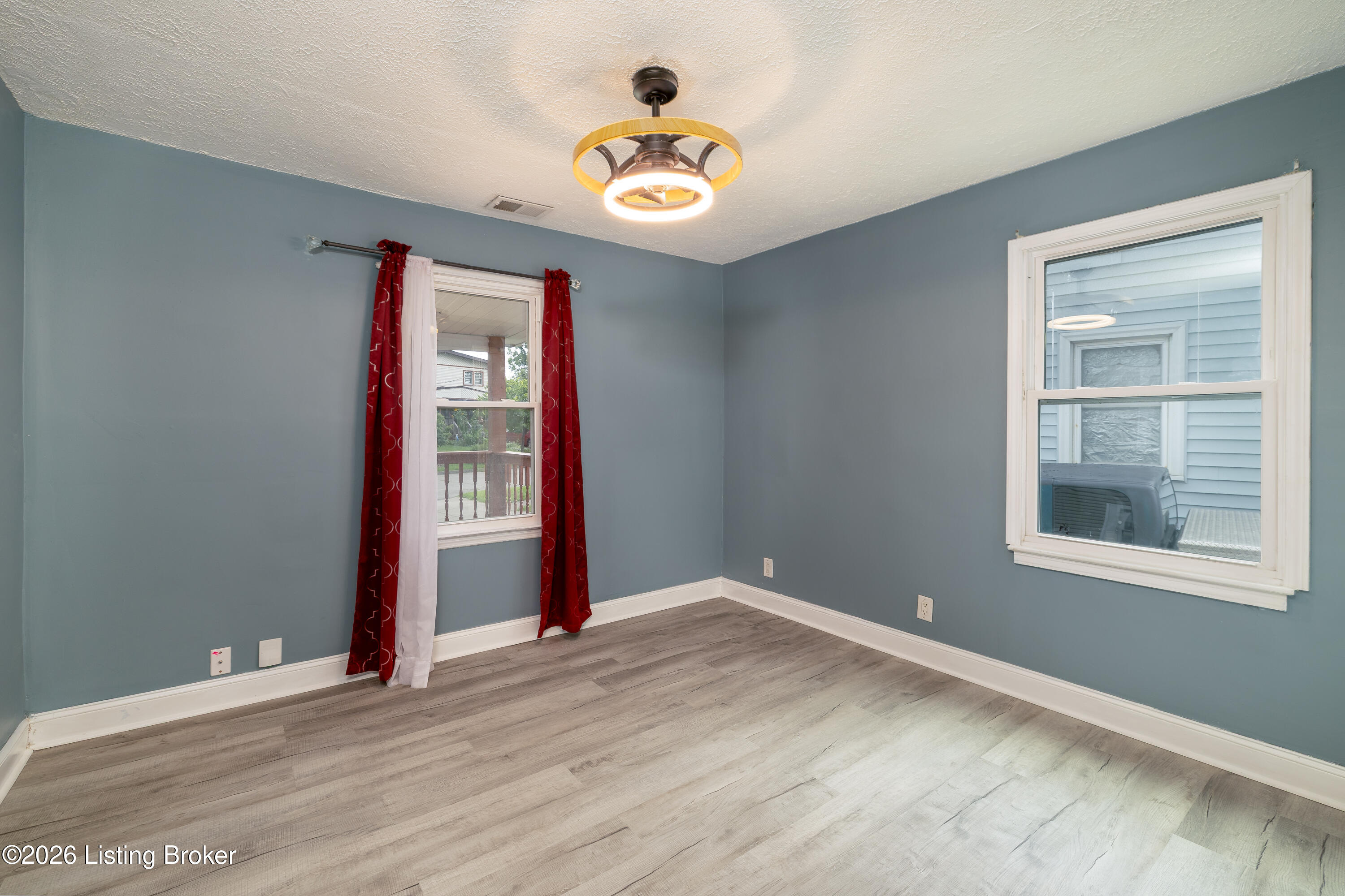 1006 Seelbach Ave Property Photo 9
