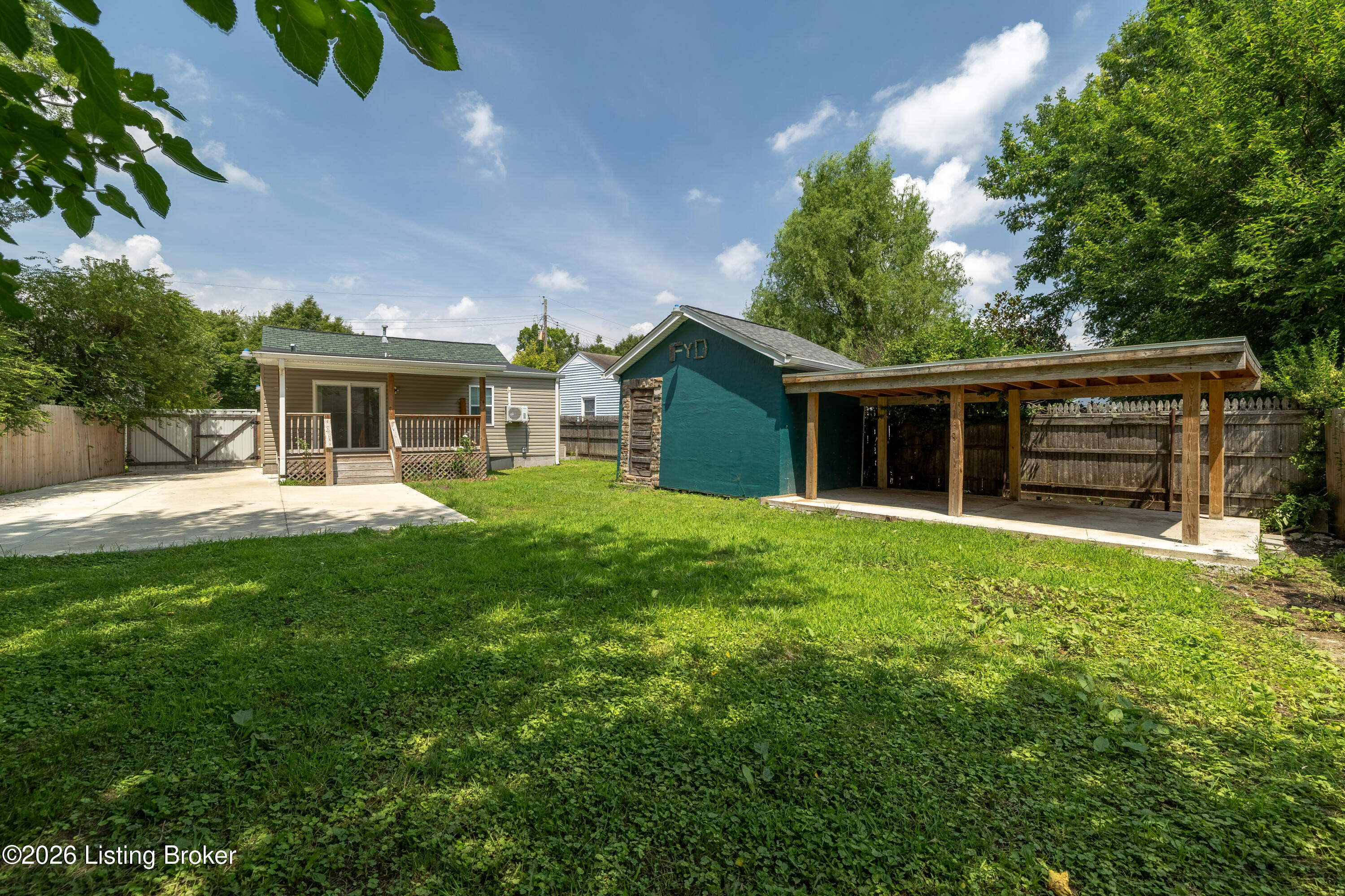 1006 Seelbach Ave Property Photo 19