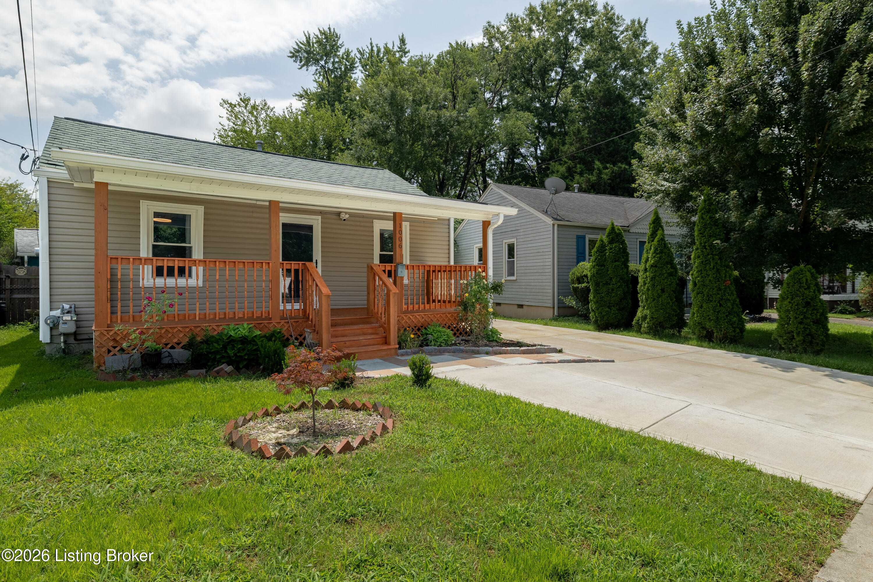 1006 Seelbach Ave Property Photo 21