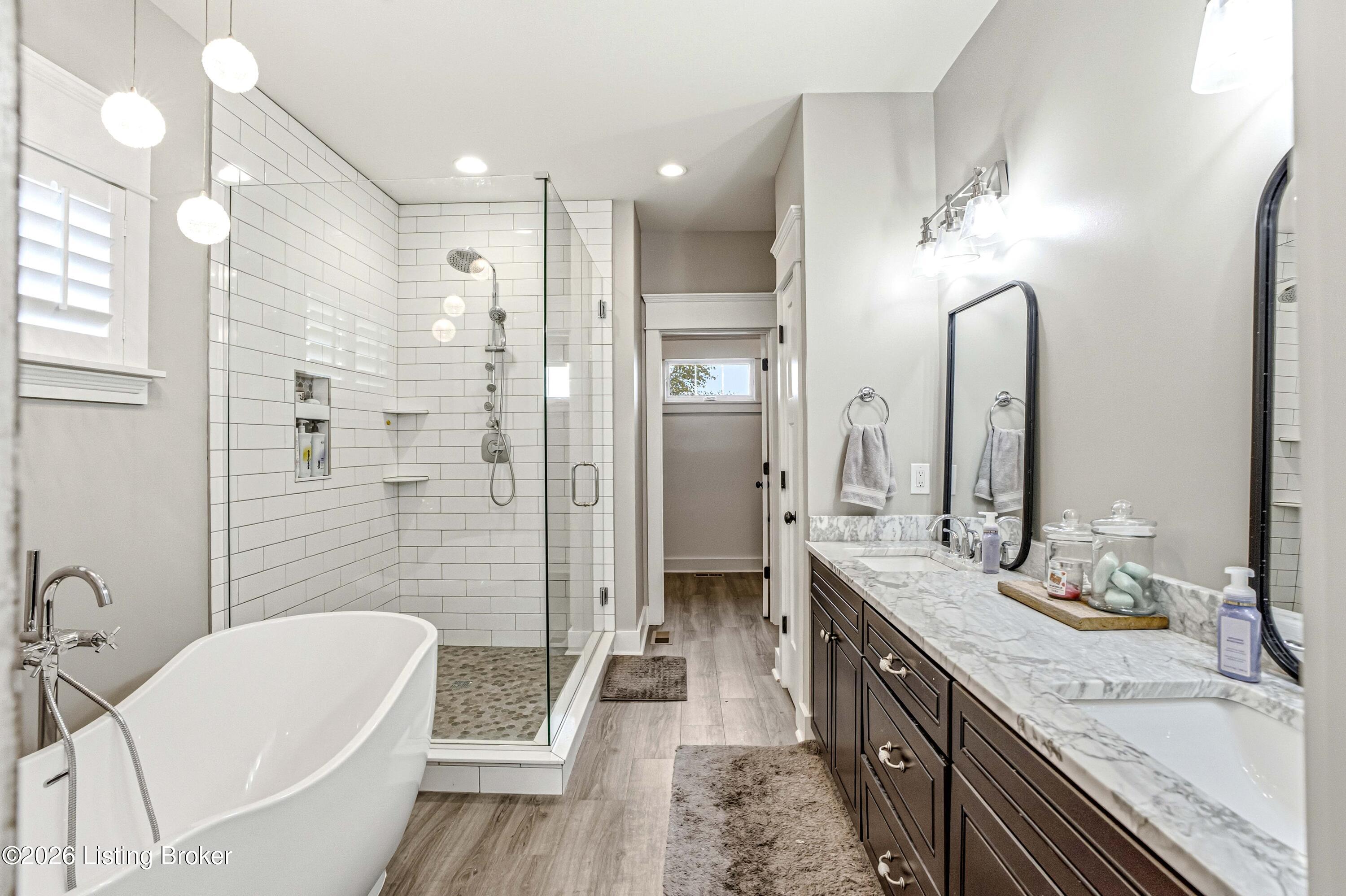 13018 Wellington Way Property Photo 21