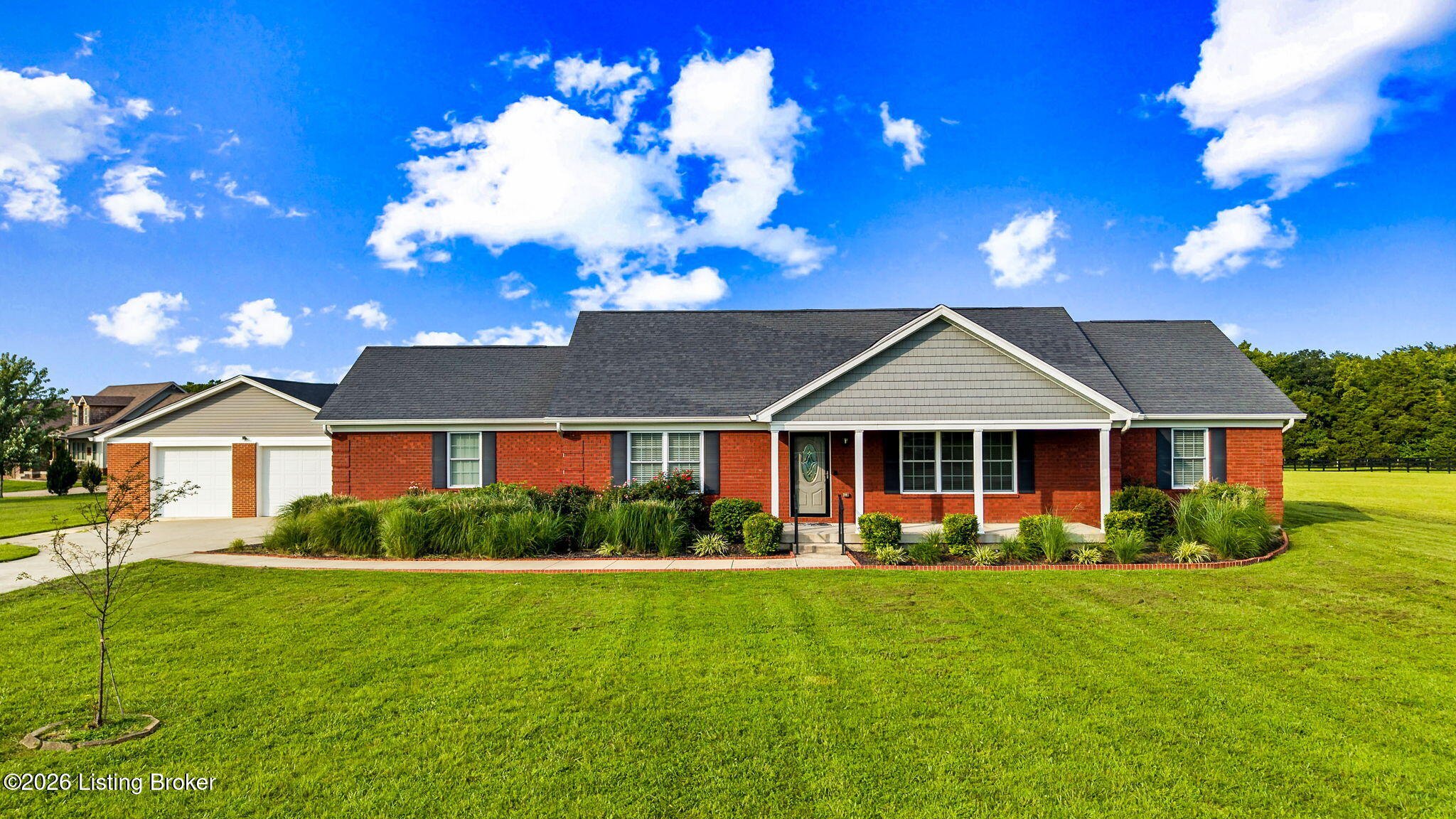 722 Cameron Ridge Rd Property Photo 1