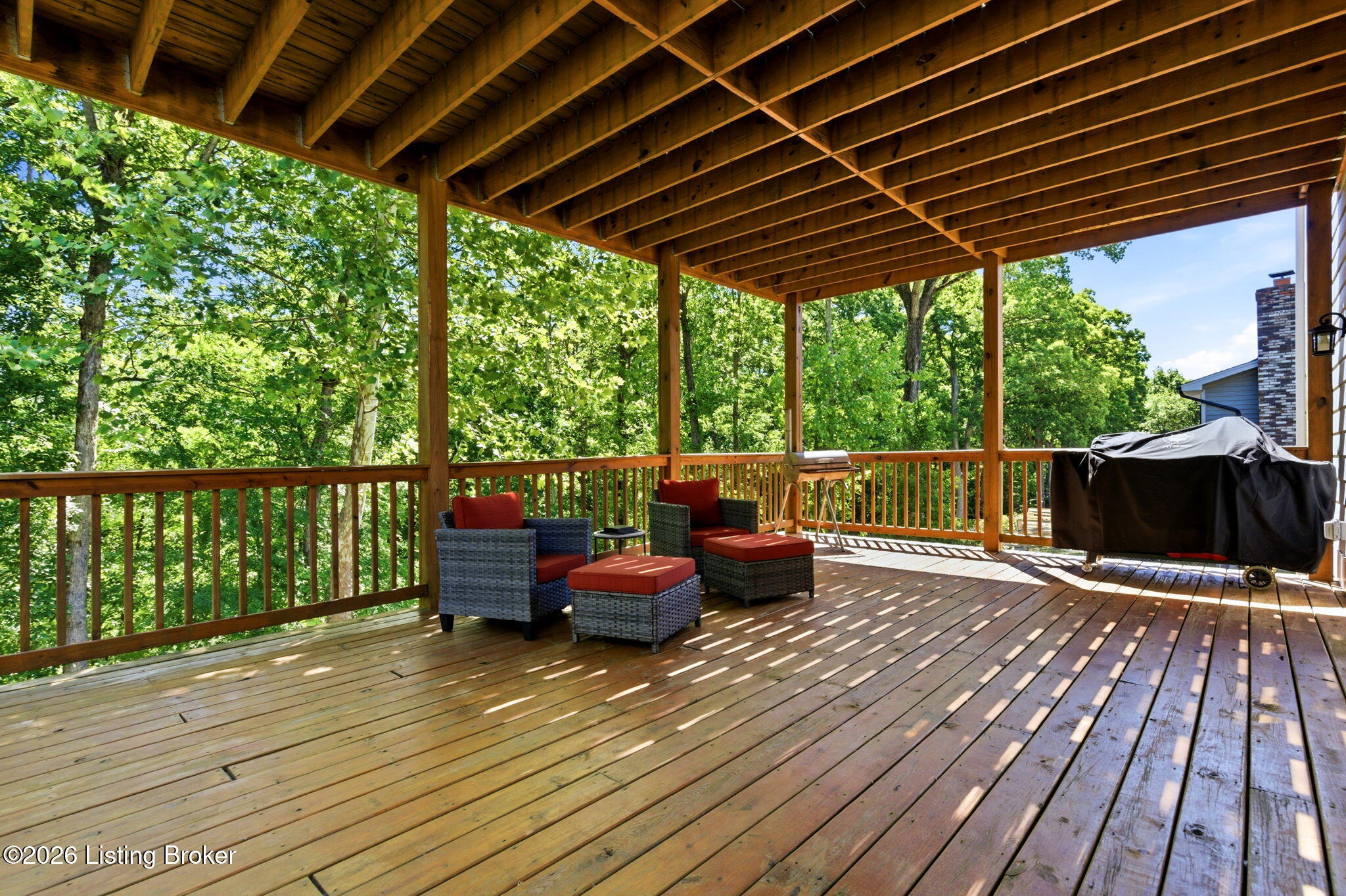 2718 Windsor Forest Dr Property Photo 7